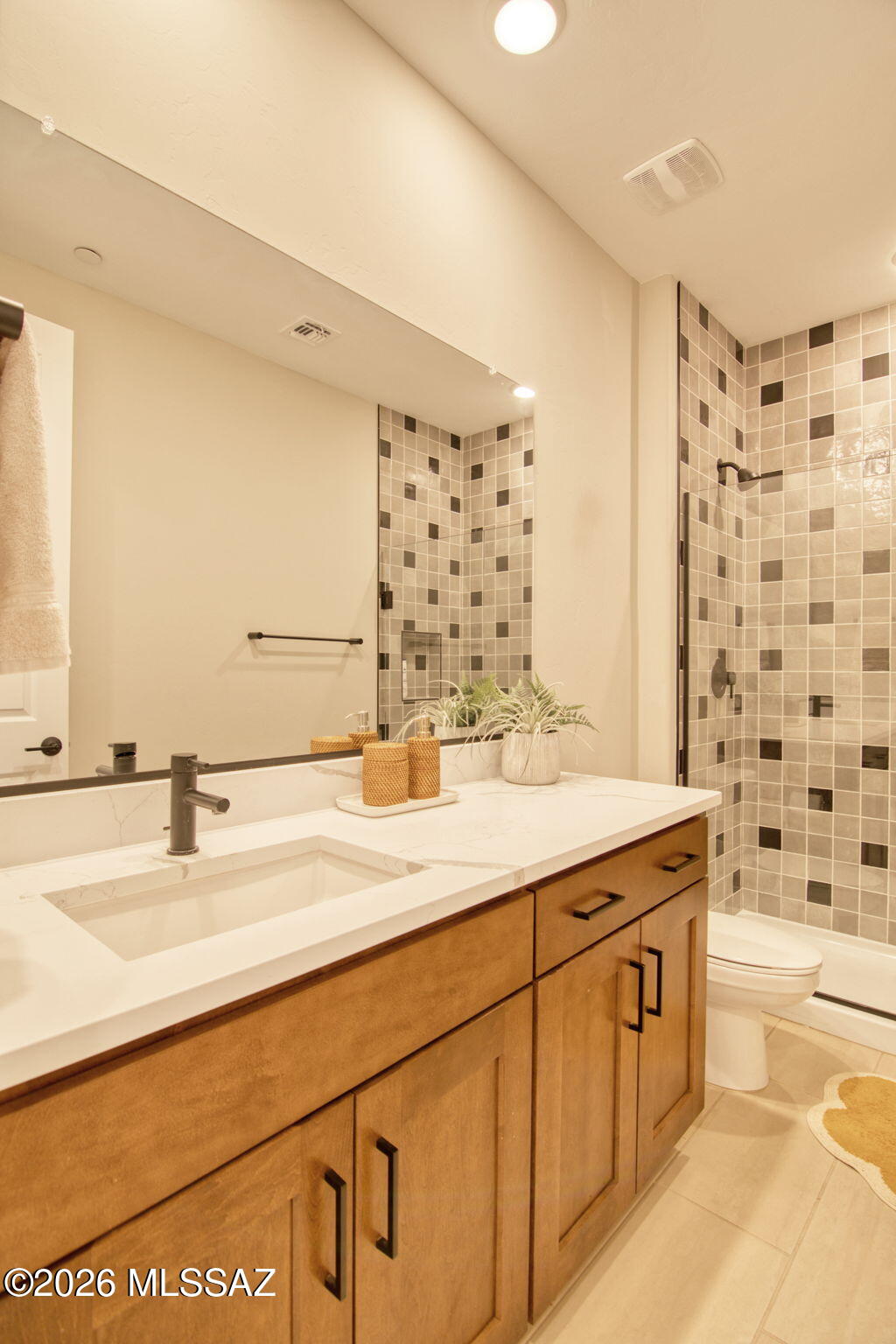 The Vistas At Rincon Knolls SQ20153450534 - Residential