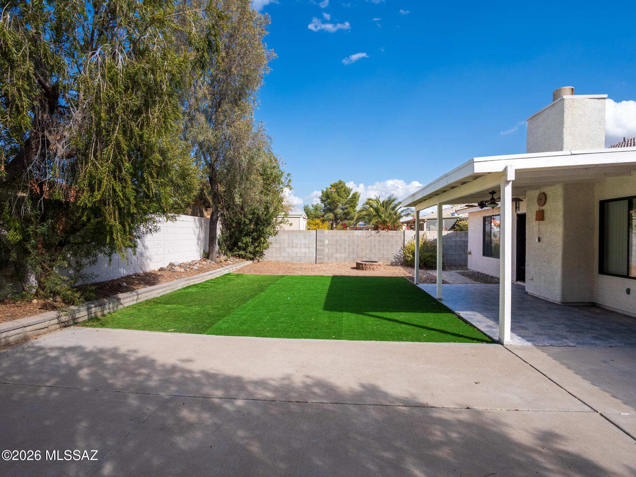 Elliott Homes At Rita Ranch (1-521) - Residential Lease