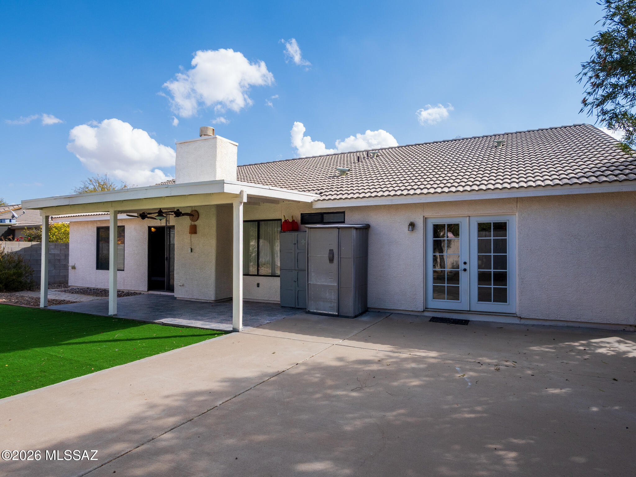 Elliott Homes At Rita Ranch (1-521) - Residential Lease