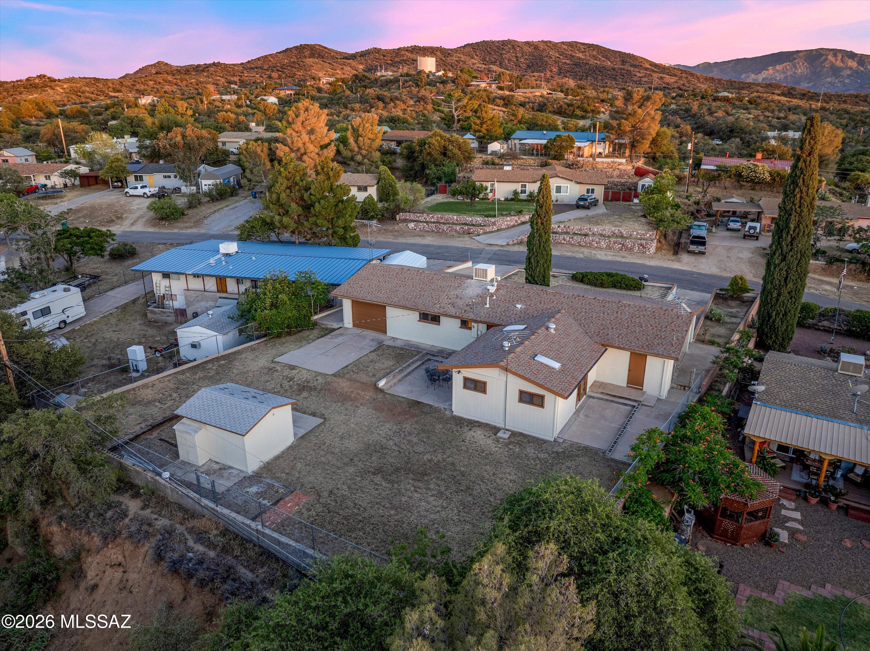 Los Robles Estates - Residential