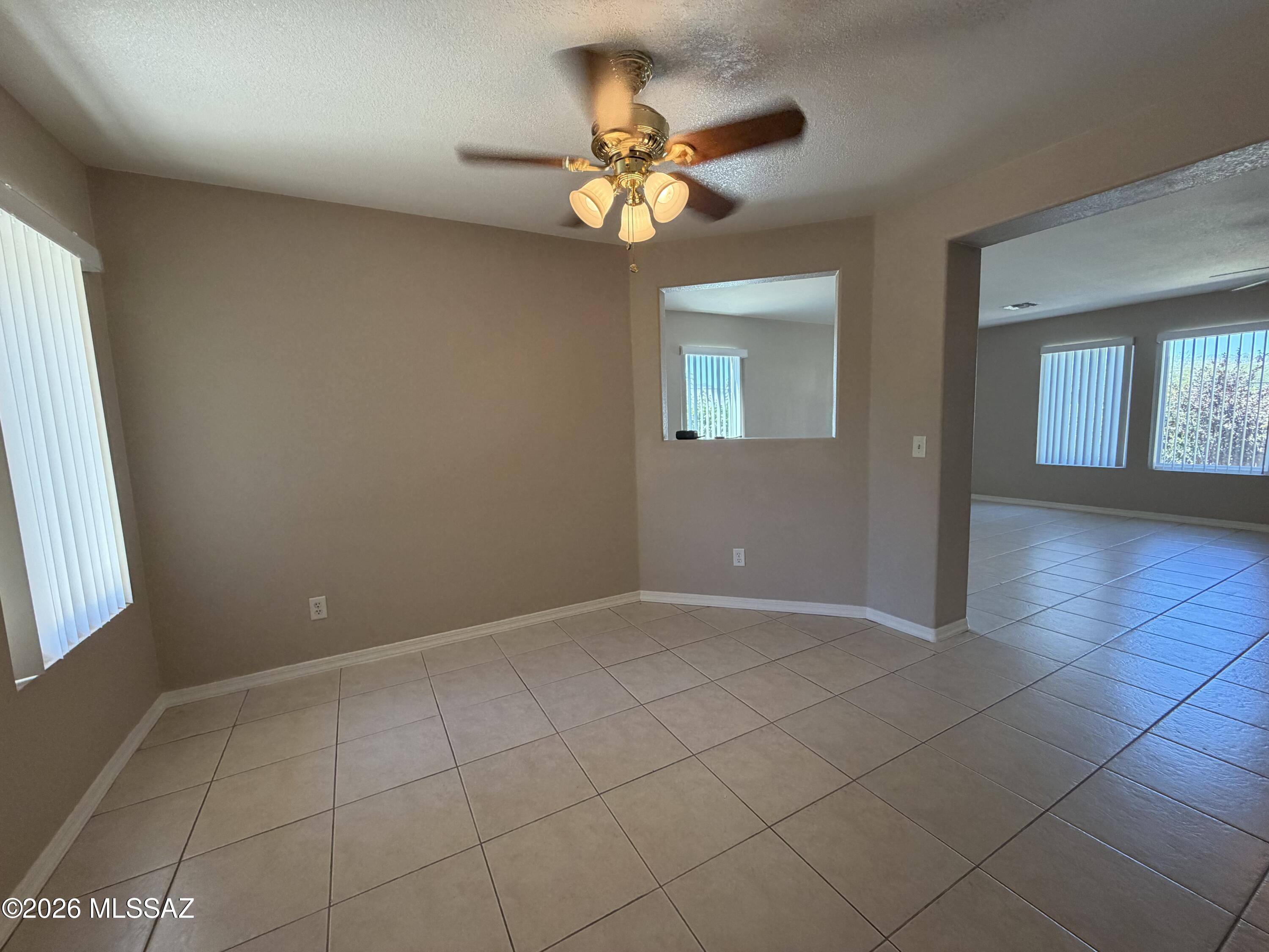 Pantano Ridge (1-123) - Residential Lease