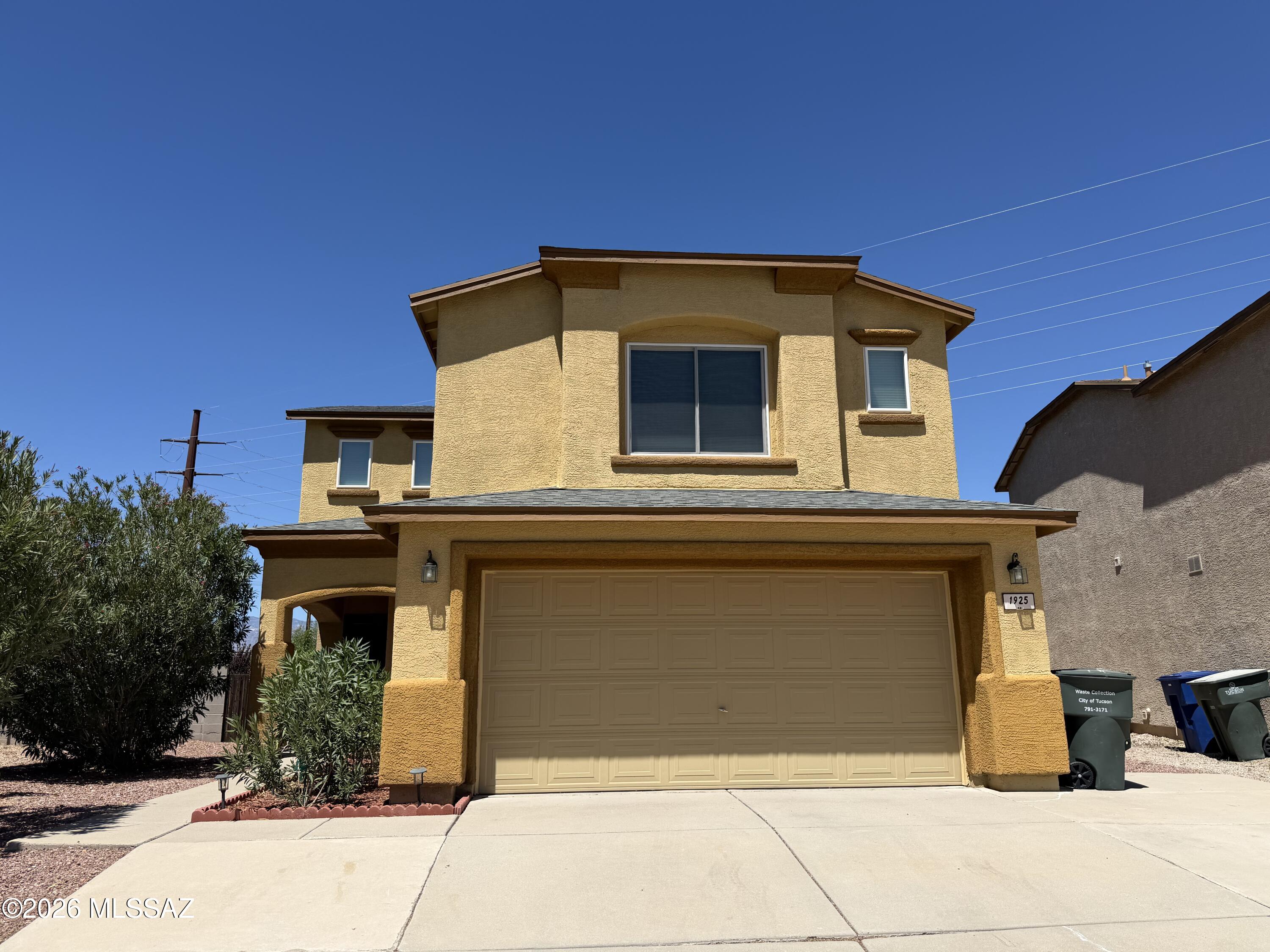 AVAILABLE NOW!
** All Atlas Real Estate residents are enrolled in the Resident Benefits Package (RBP) at a monthly rate of $34.99/month with a one-time utility set-up fee of $30. RBP includes HVAC air filter delivery (for applicable properties), utility concierge service making utility connection a breeze during your move-in, our best-in-class resident rewards program, and much more! More details upon application. ** Renters Insurance Required**
Pet Policy: (Pet screening application required) Pets accepted! $300 one time pet fee (per pet) is due at the time of move in. As low as $35 monthly pet rent (per pet).