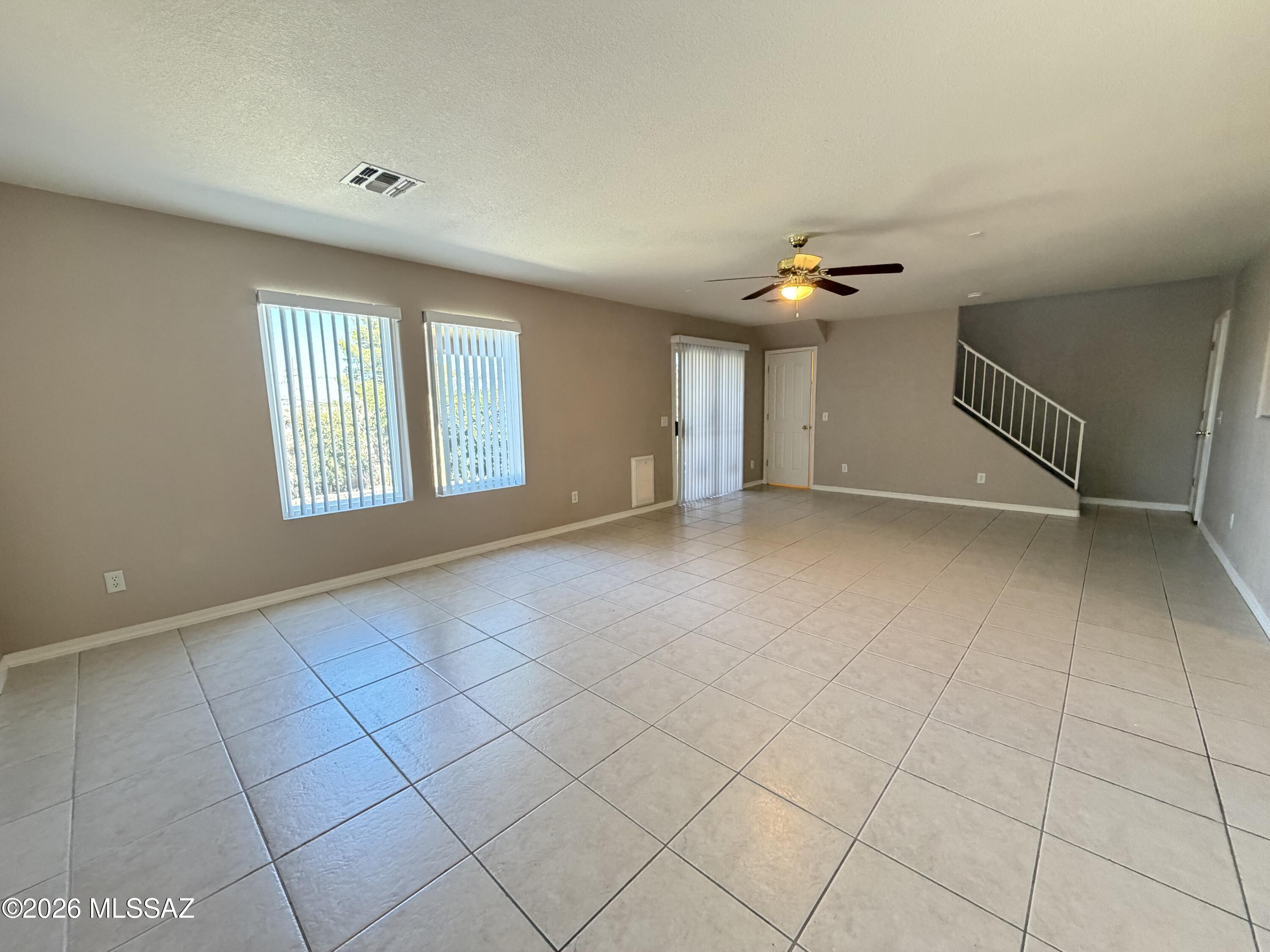 Pantano Ridge (1-123) - Residential Lease