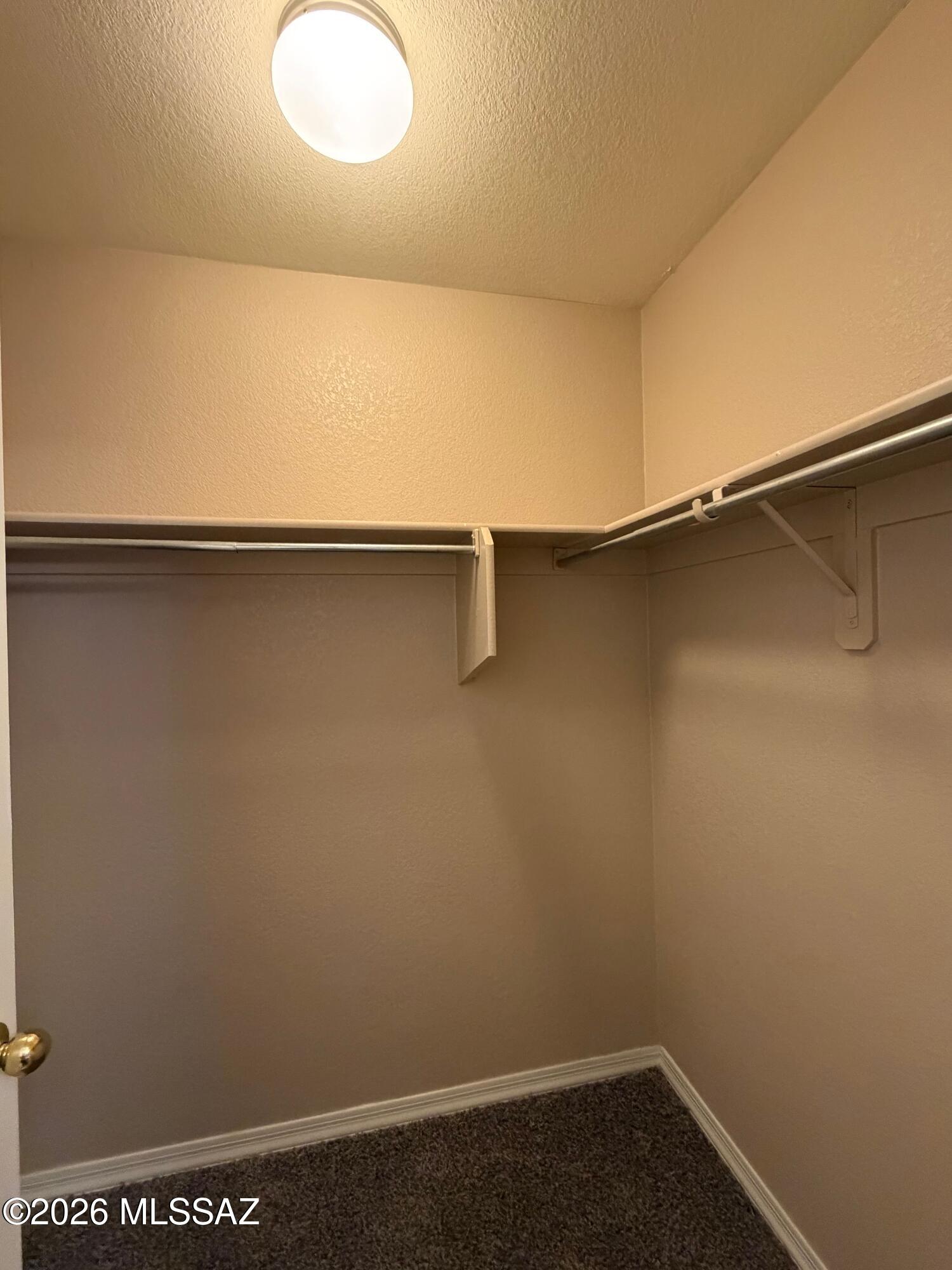 Pantano Ridge (1-123) - Residential Lease