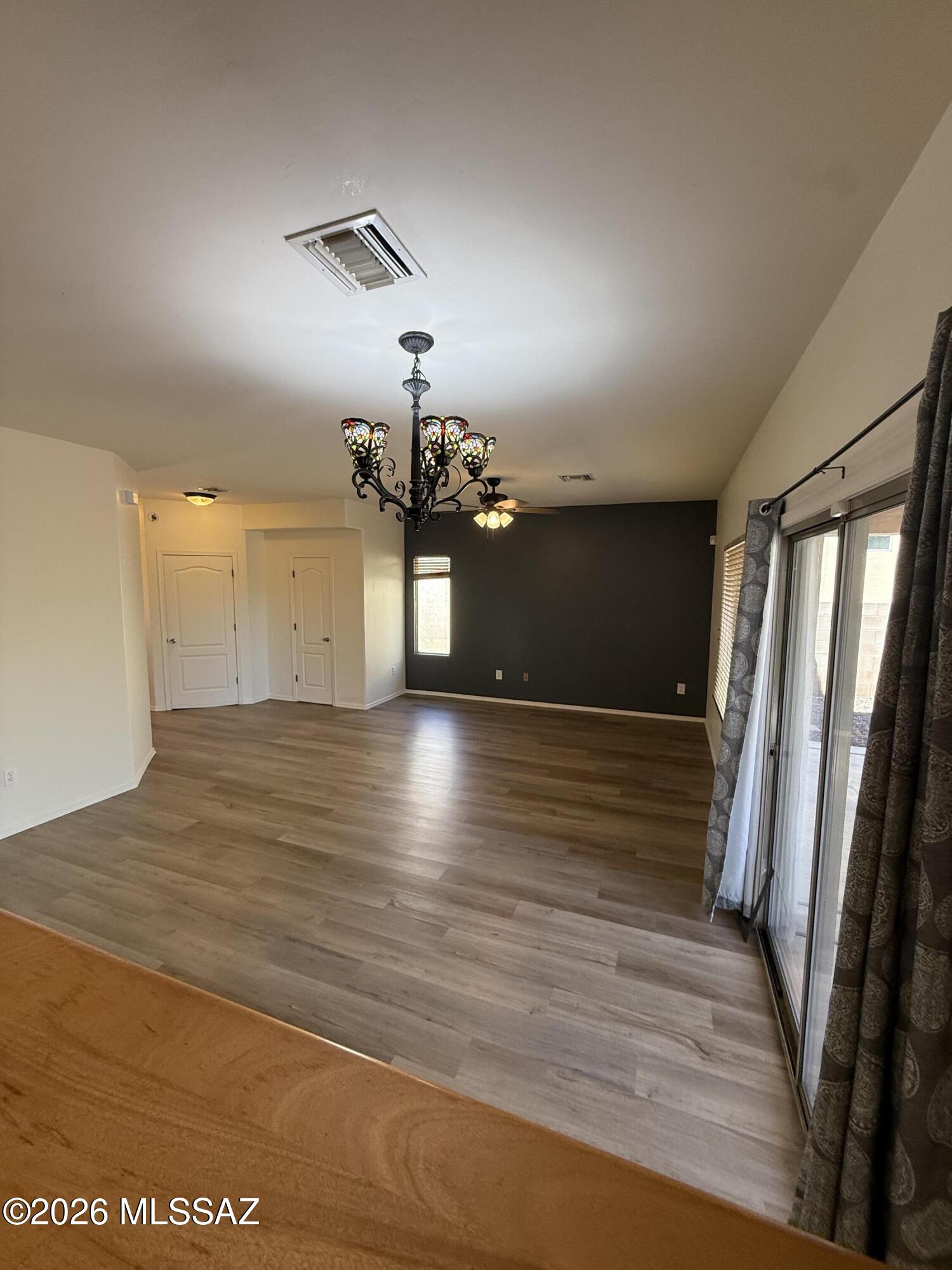San Marcos Terrace (1-33) - Residential