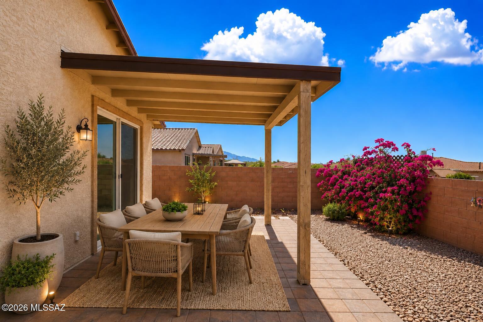De Anza - Residential