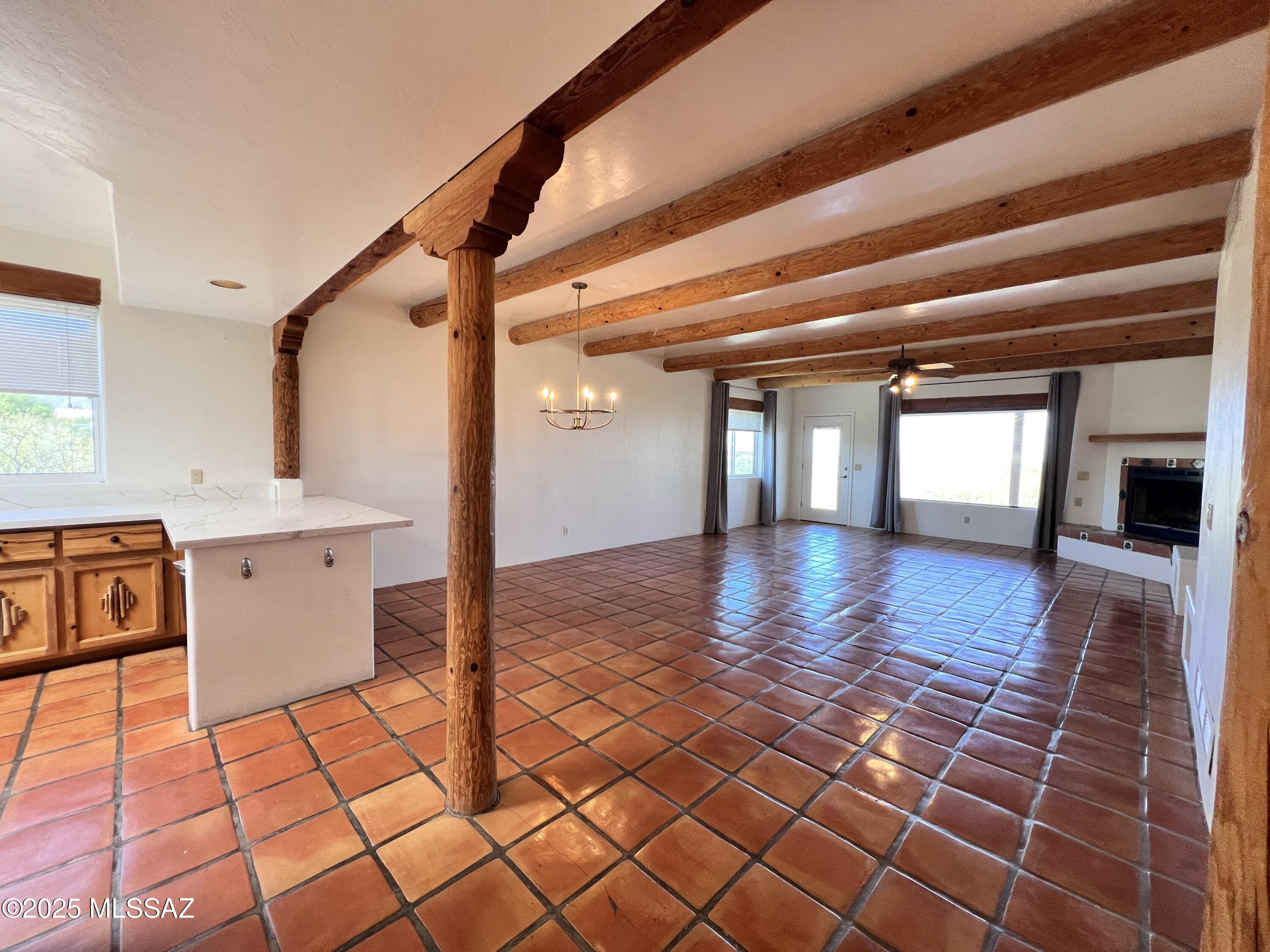 New Tucson Unit NO. 23 (140-261) - Residential Lease