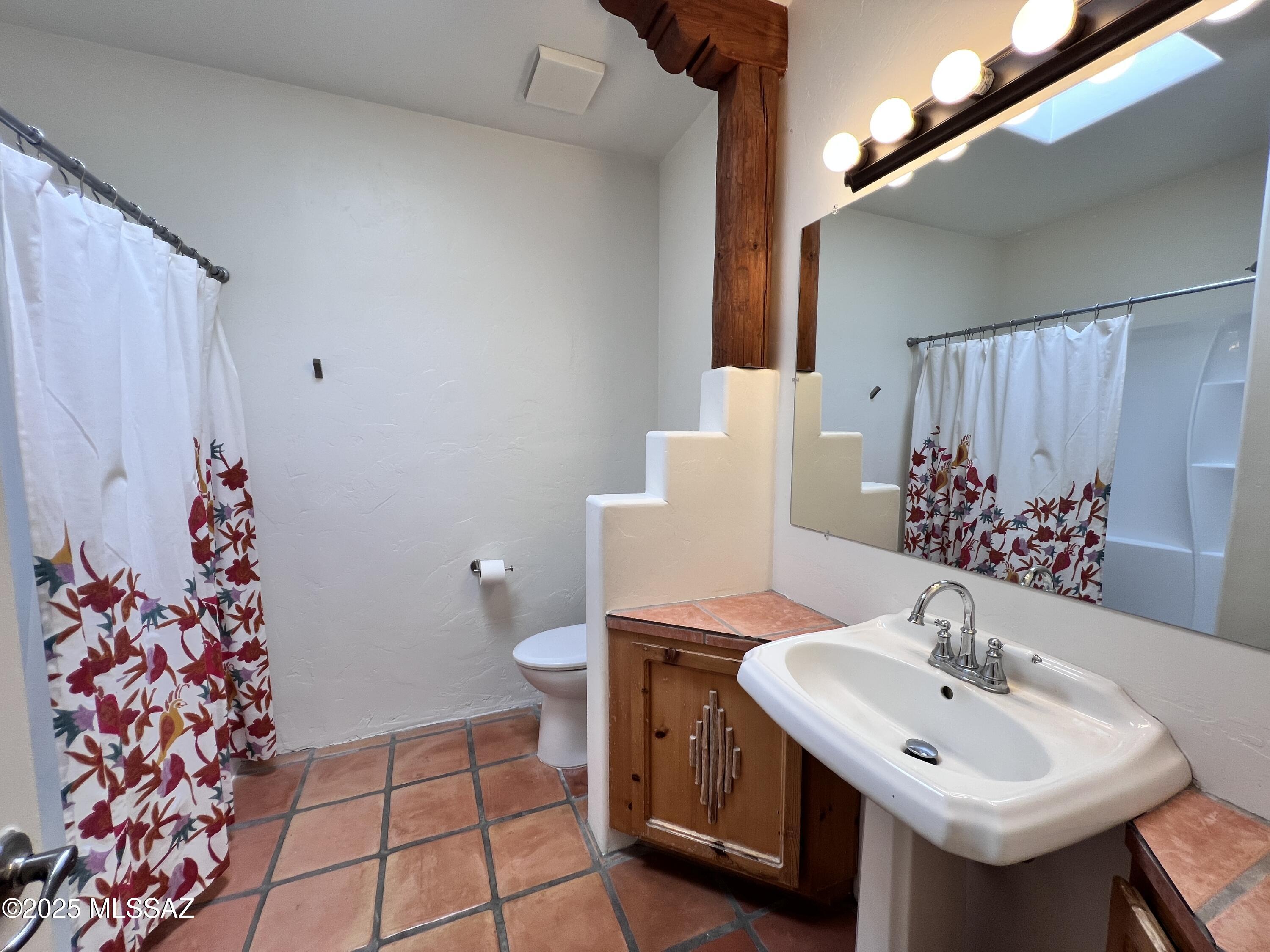 New Tucson Unit NO. 23 (140-261) - Residential Lease