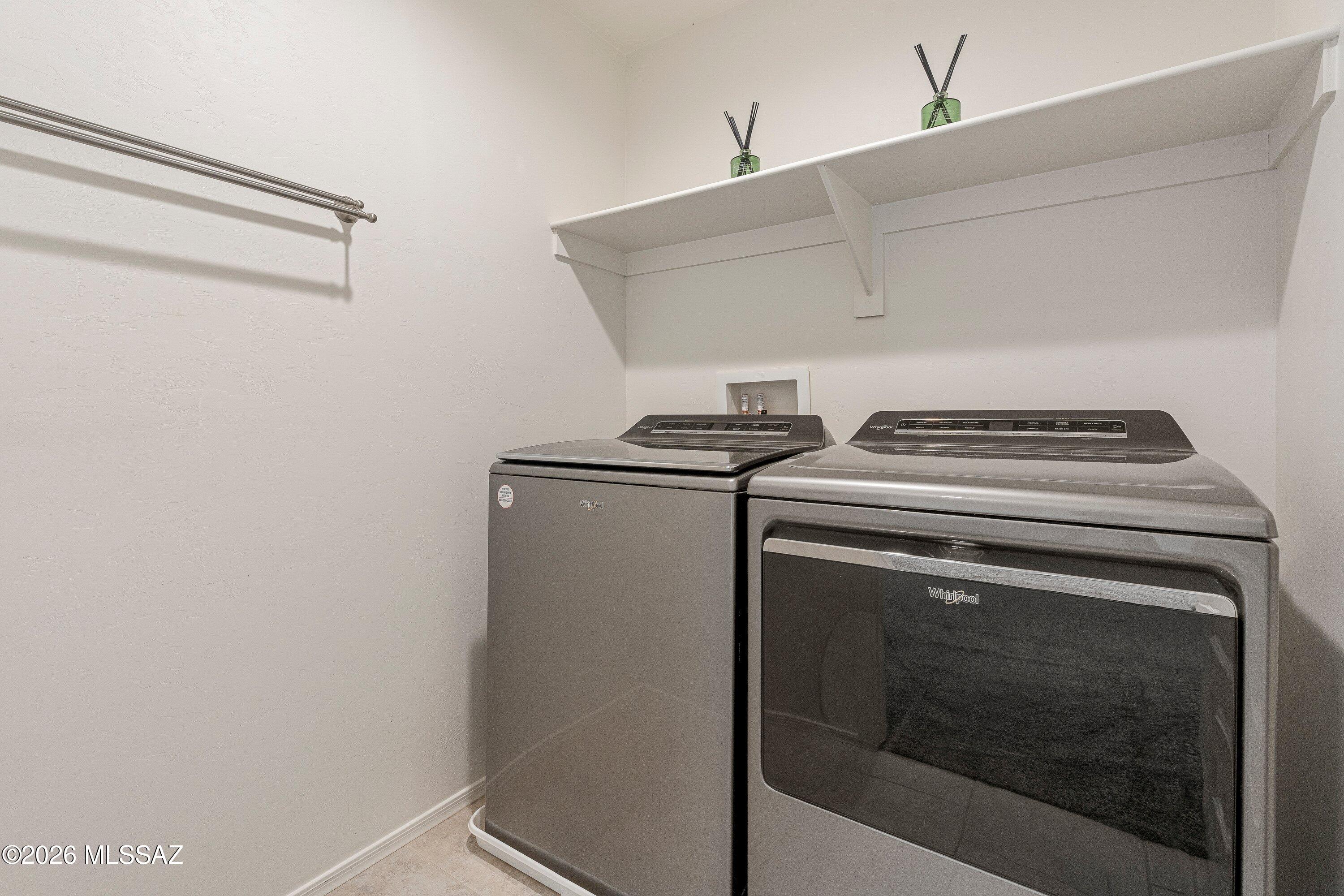 Saguaro Bloom SQ20180540069 - Residential