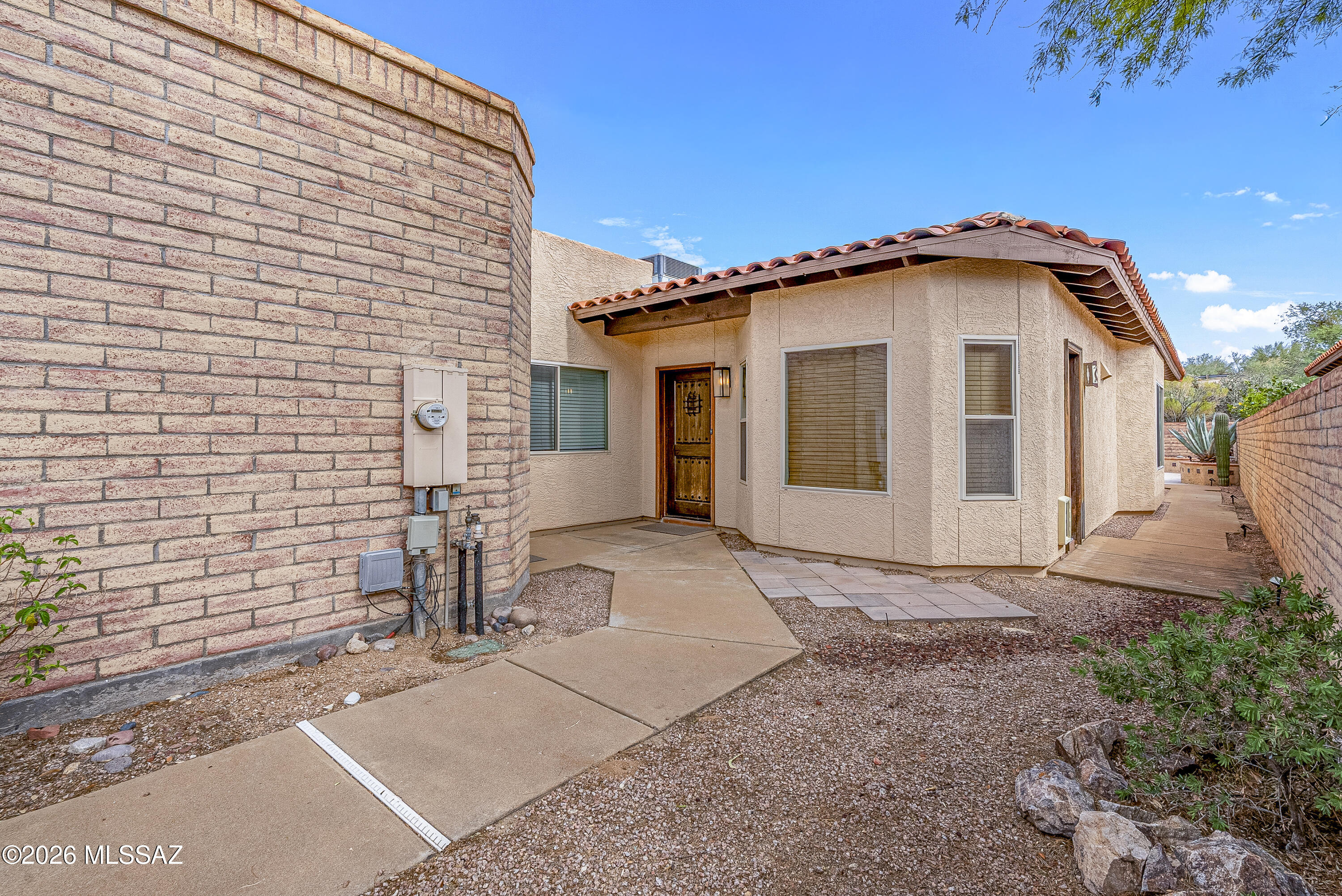Valle Del Oro Townhomes (1-90) - Residential Lease