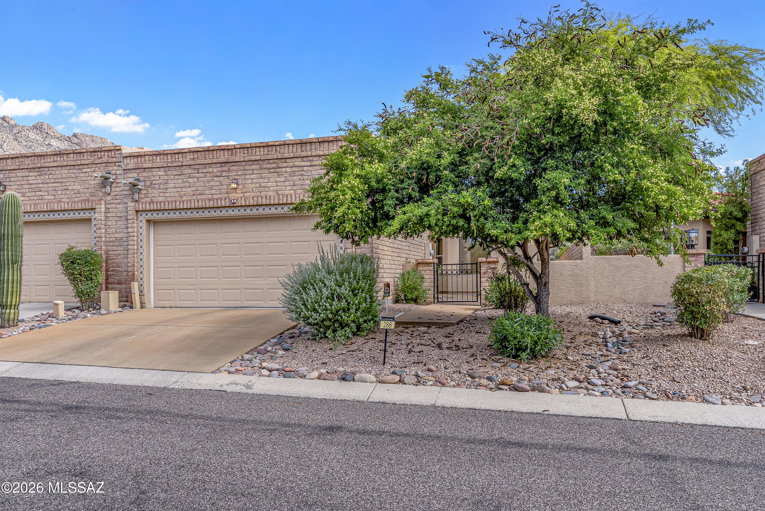 Valle Del Oro Townhomes (1-90) - Residential Lease