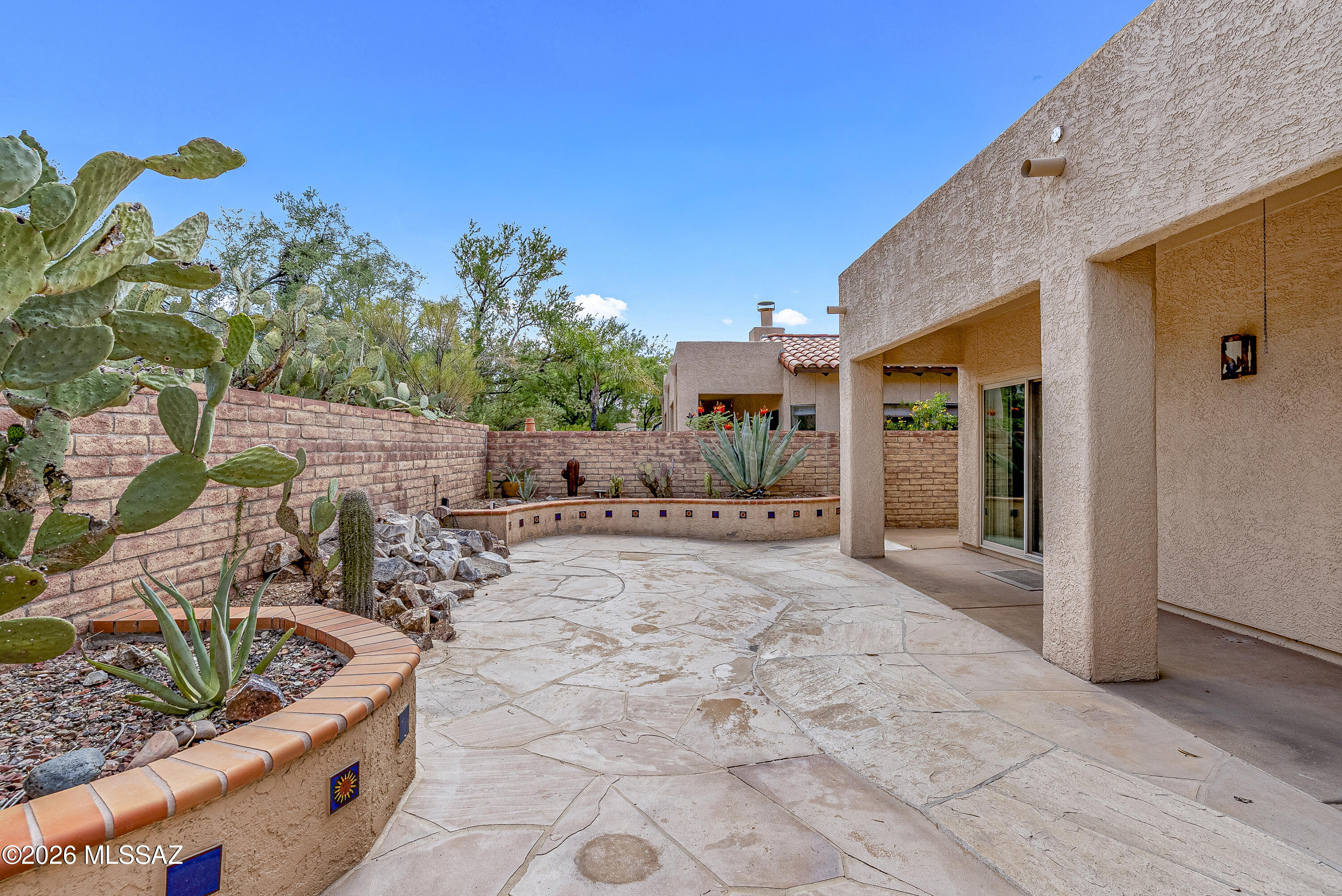 Valle Del Oro Townhomes (1-90) - Residential Lease