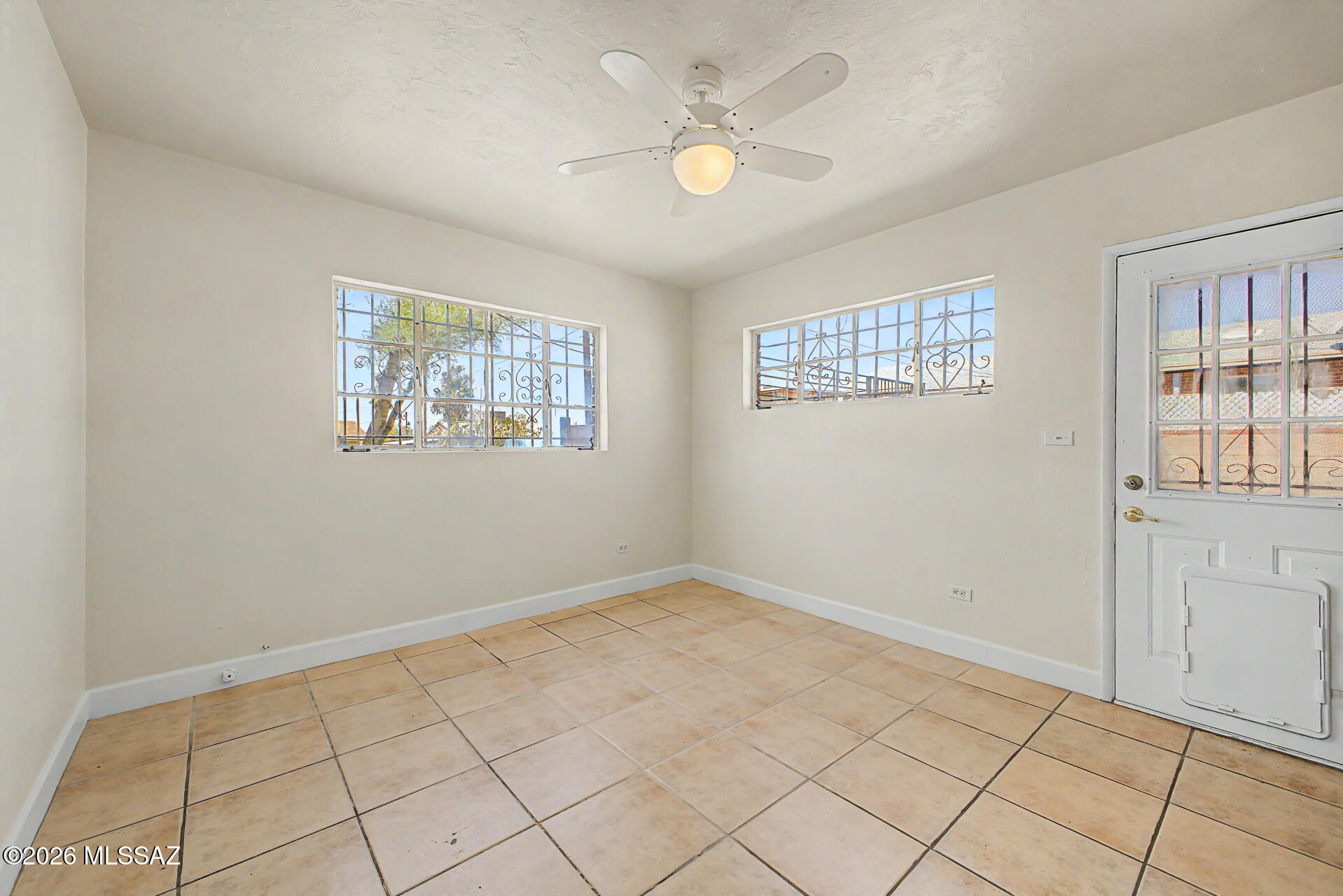 El Cortez Heights - Residential