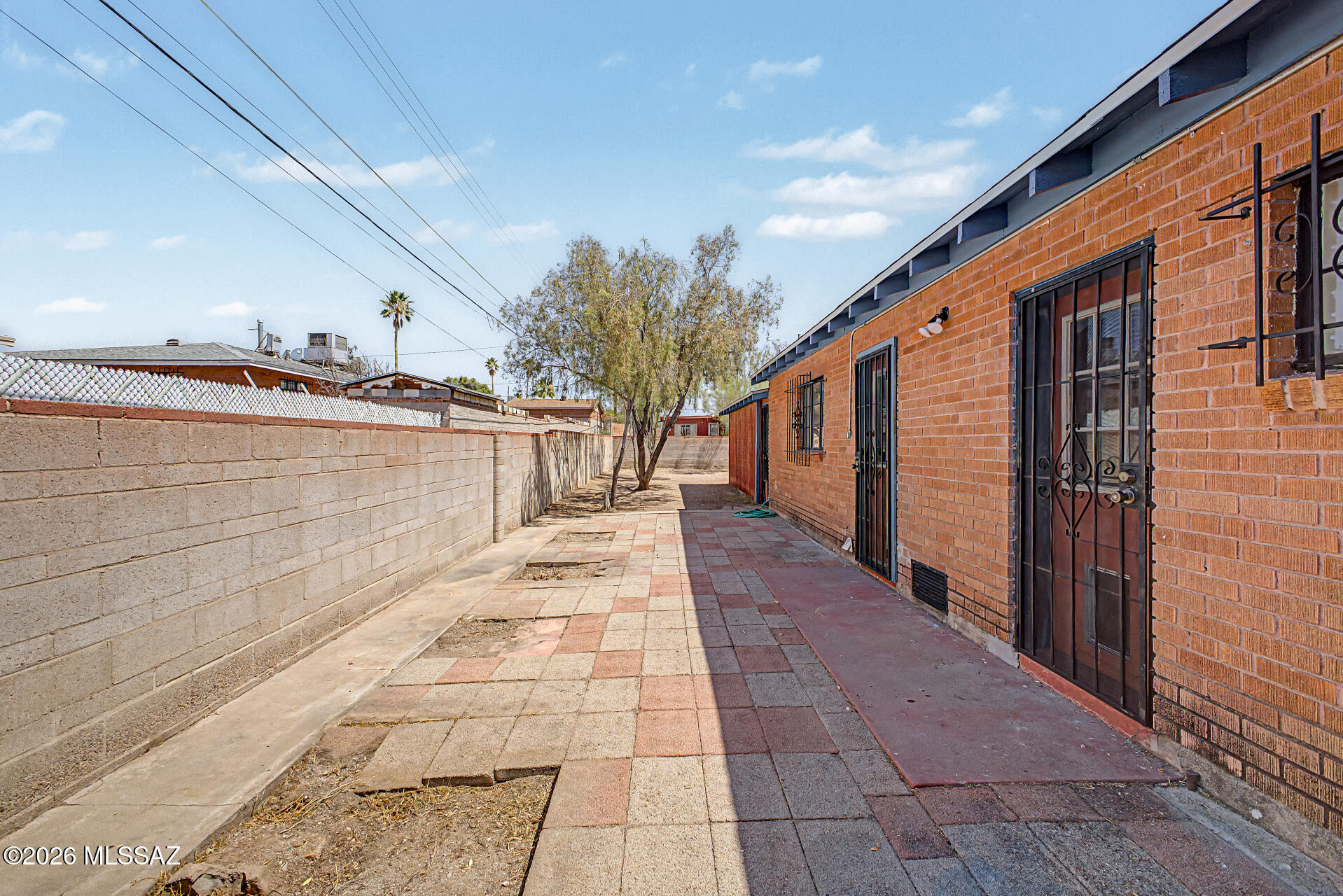 El Cortez Heights - Residential