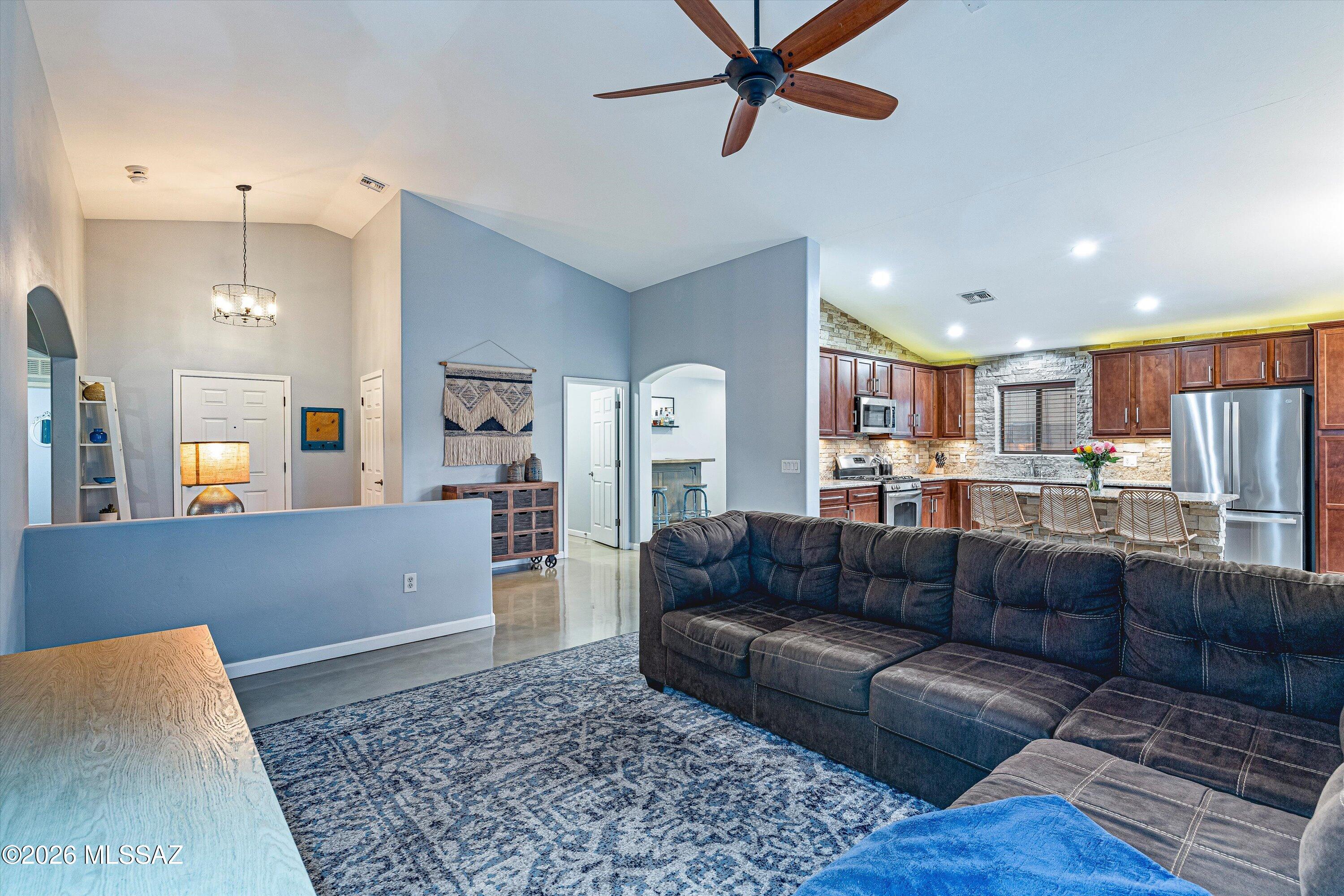 Continental Reserve Blk. 16B (1-86) - Residential