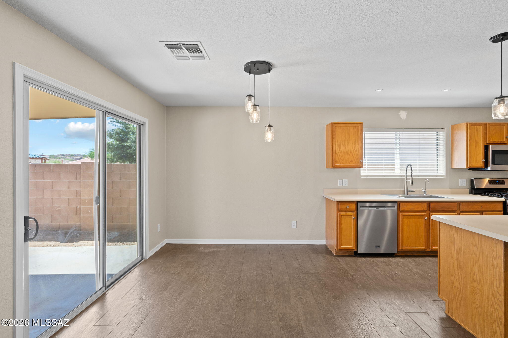 Rancho Del Lago (1-100) - Residential