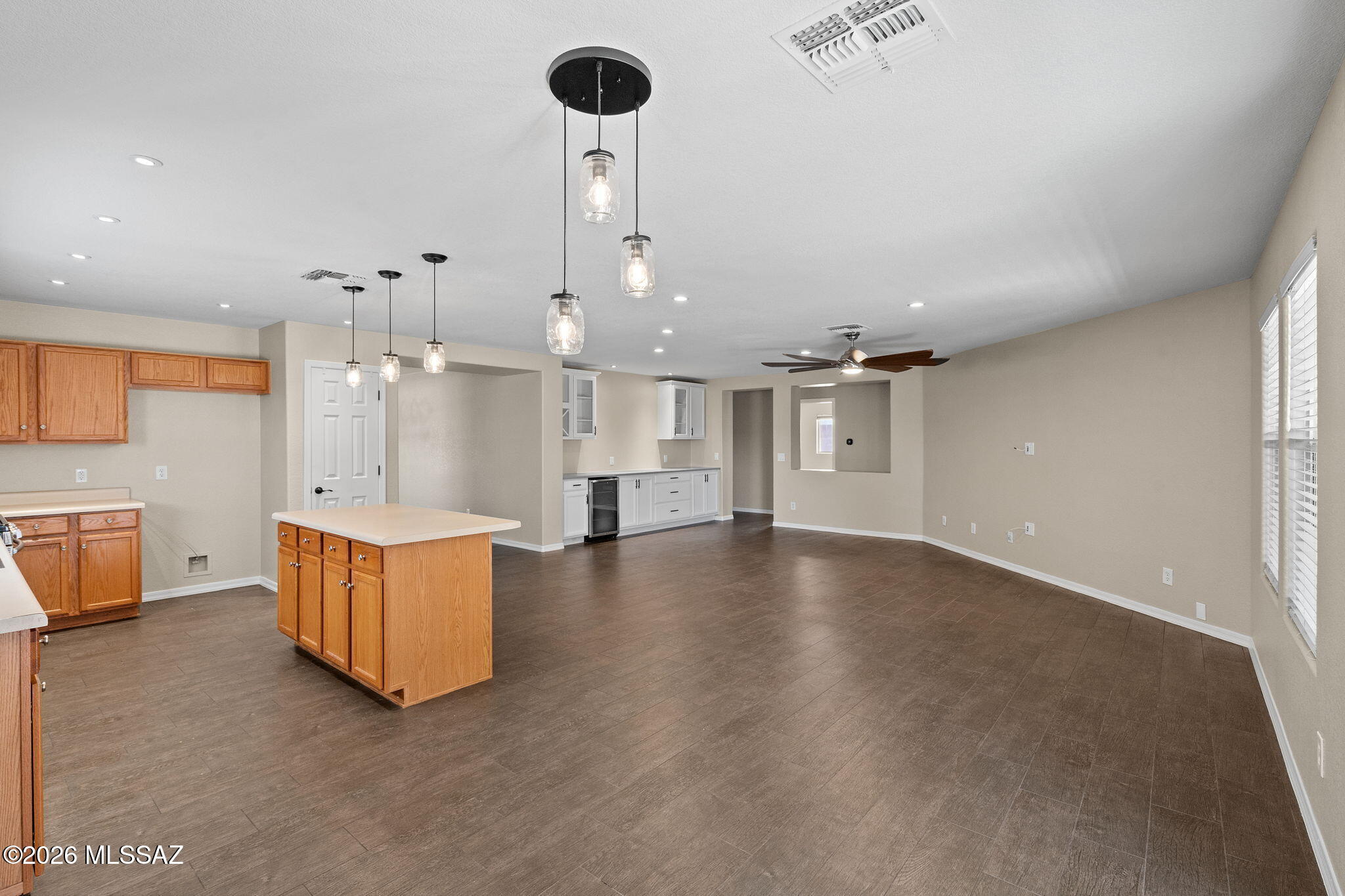 Rancho Del Lago (1-100) - Residential