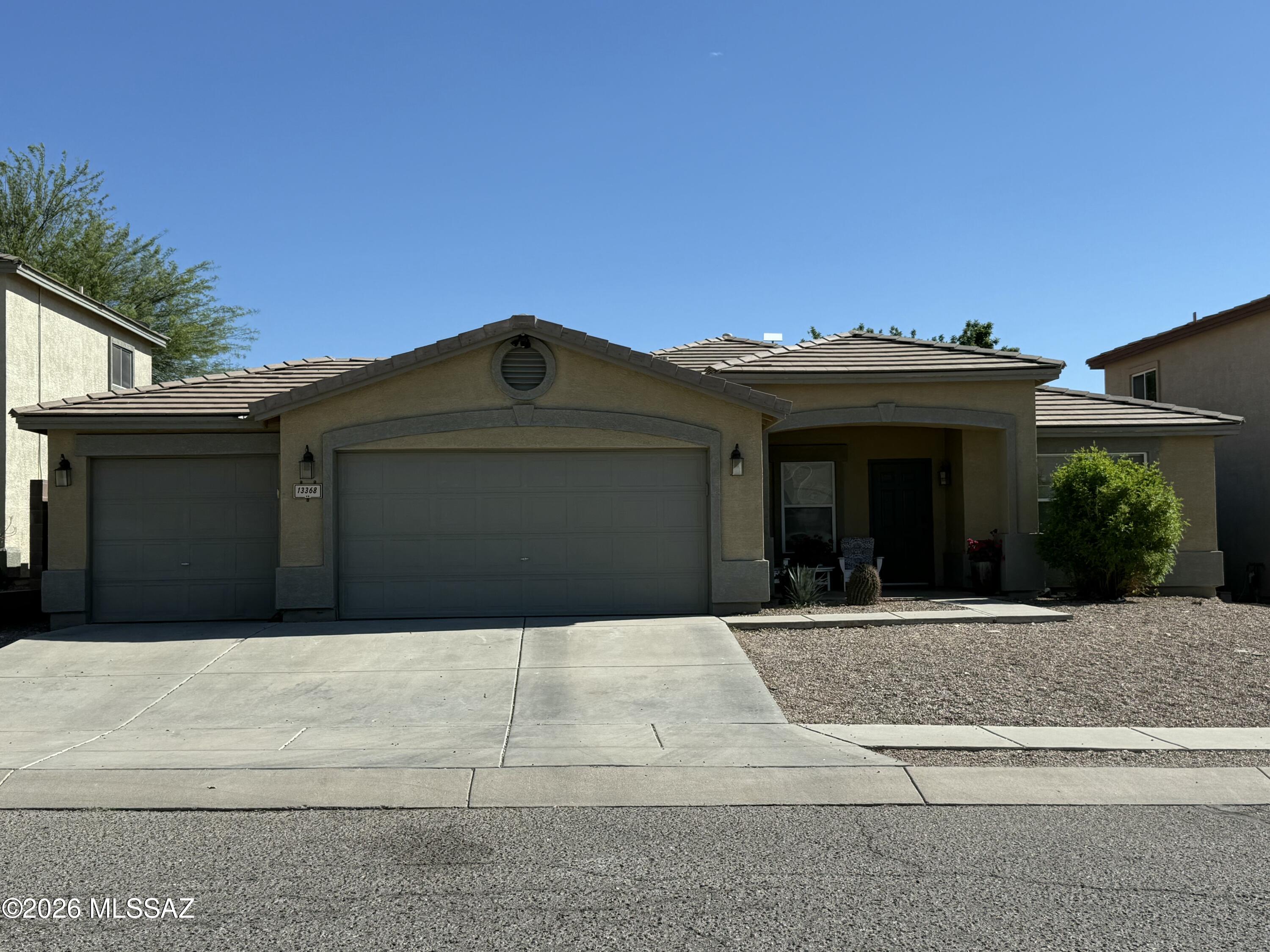 Rancho Del Lago (1-100) - Residential
