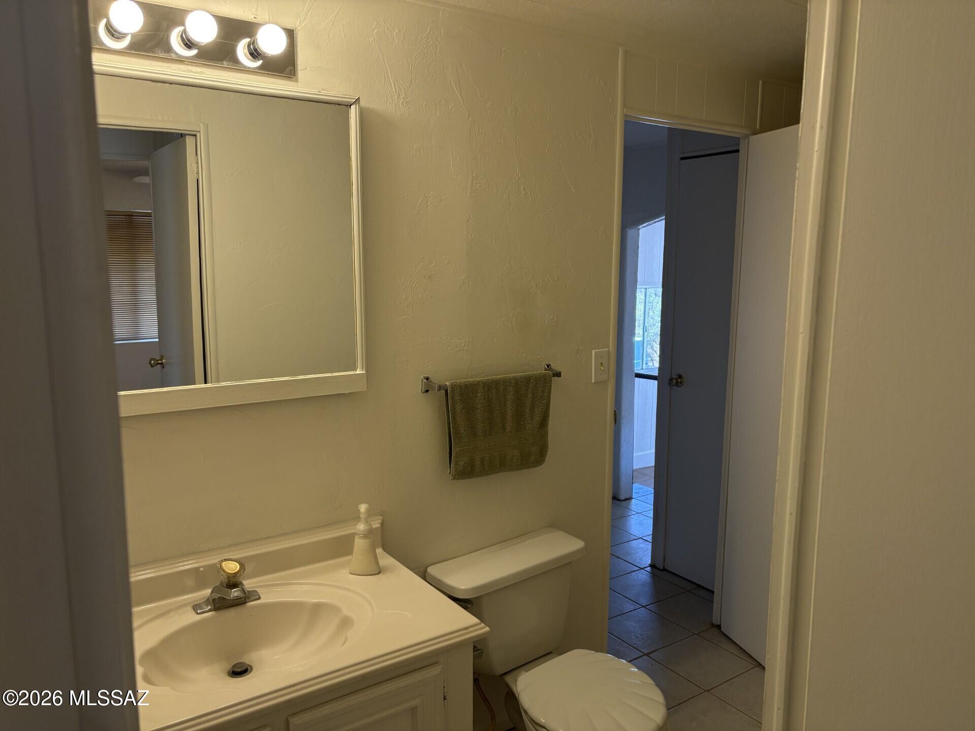 Mescal Lakes - Residential