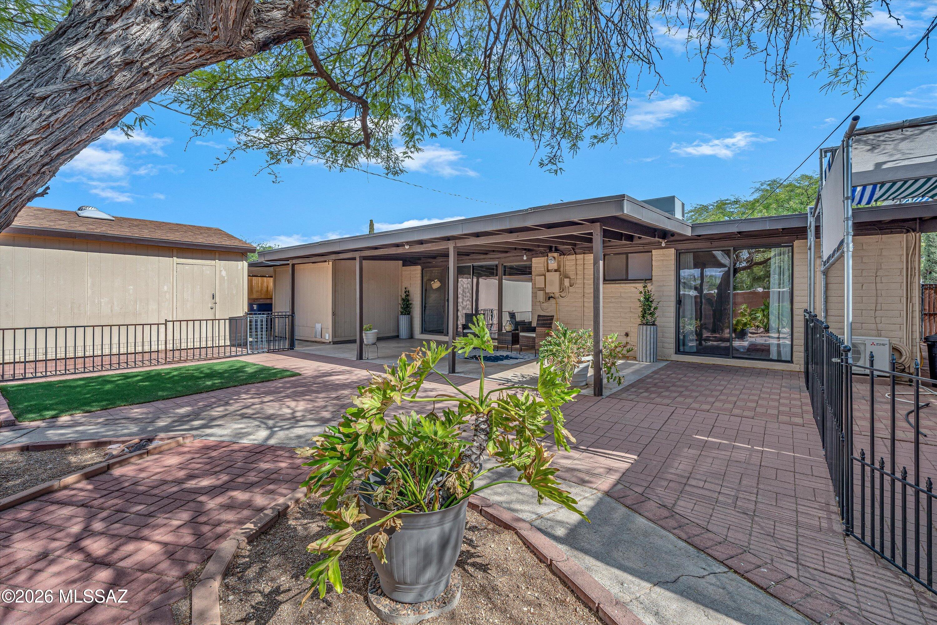 Vista Del Prado (1-274) - Residential