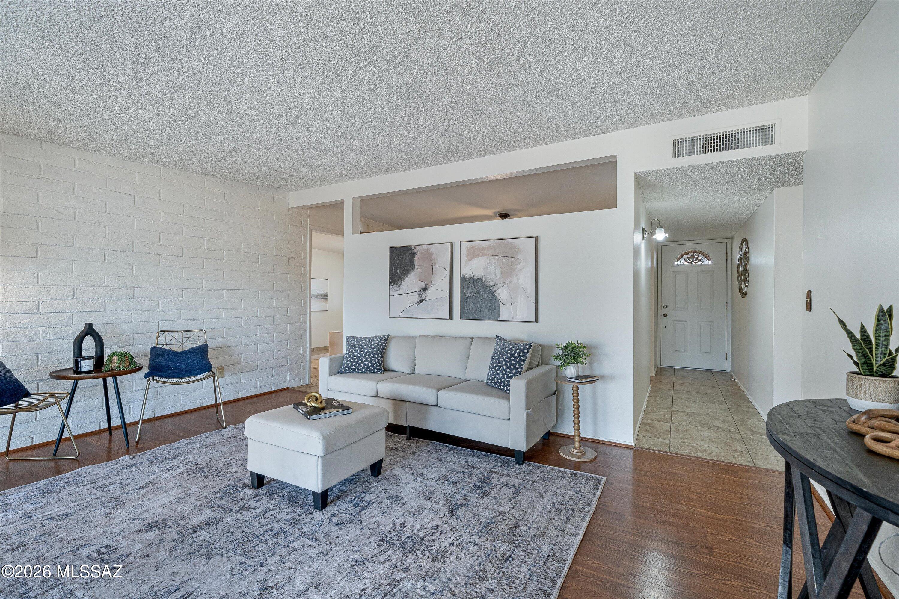 Vista Del Prado (1-274) - Residential