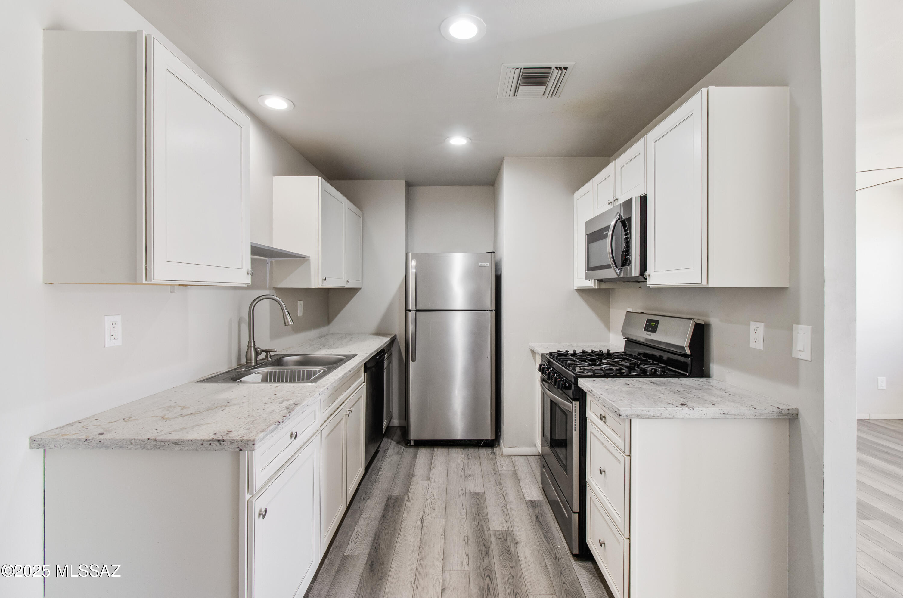 University Home Addition - Residential Lease