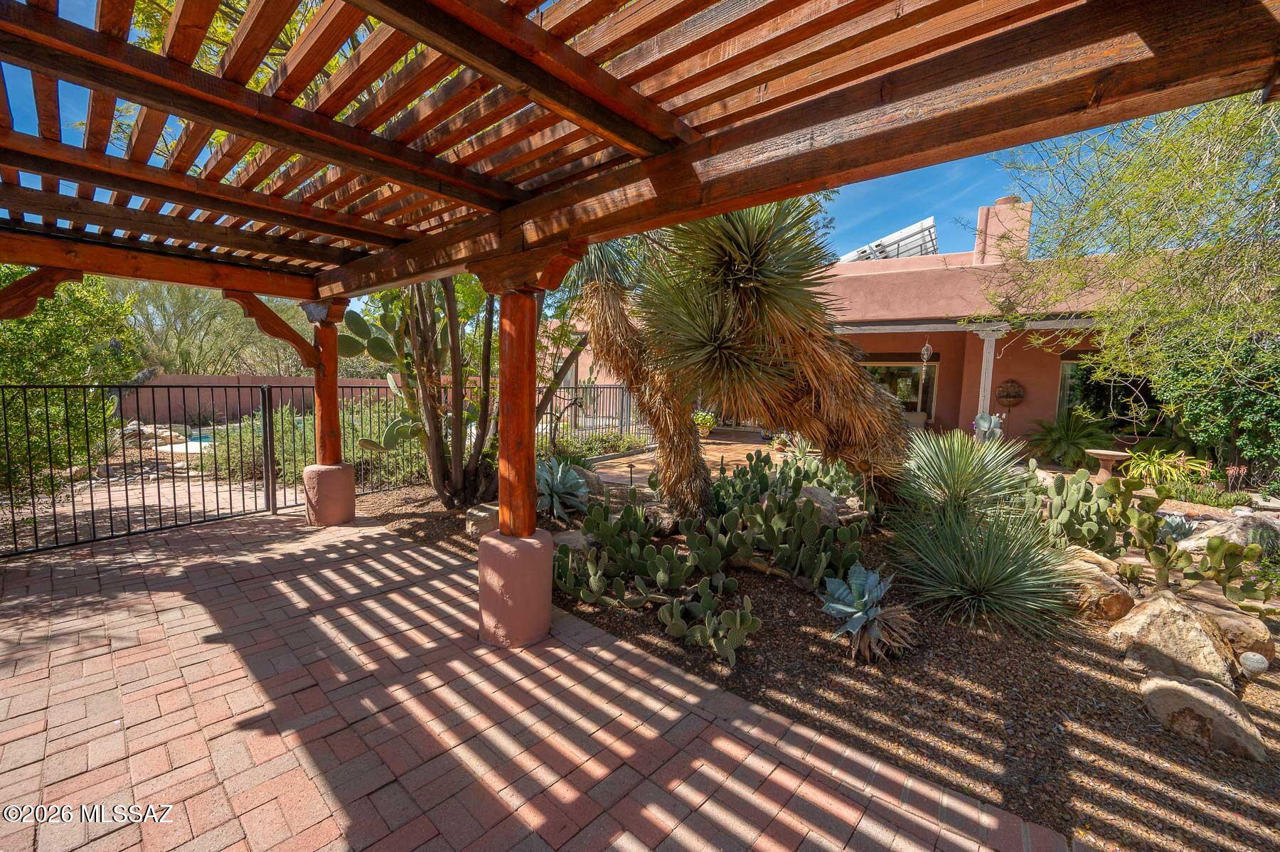Rancho Feliz (353-389) - Residential