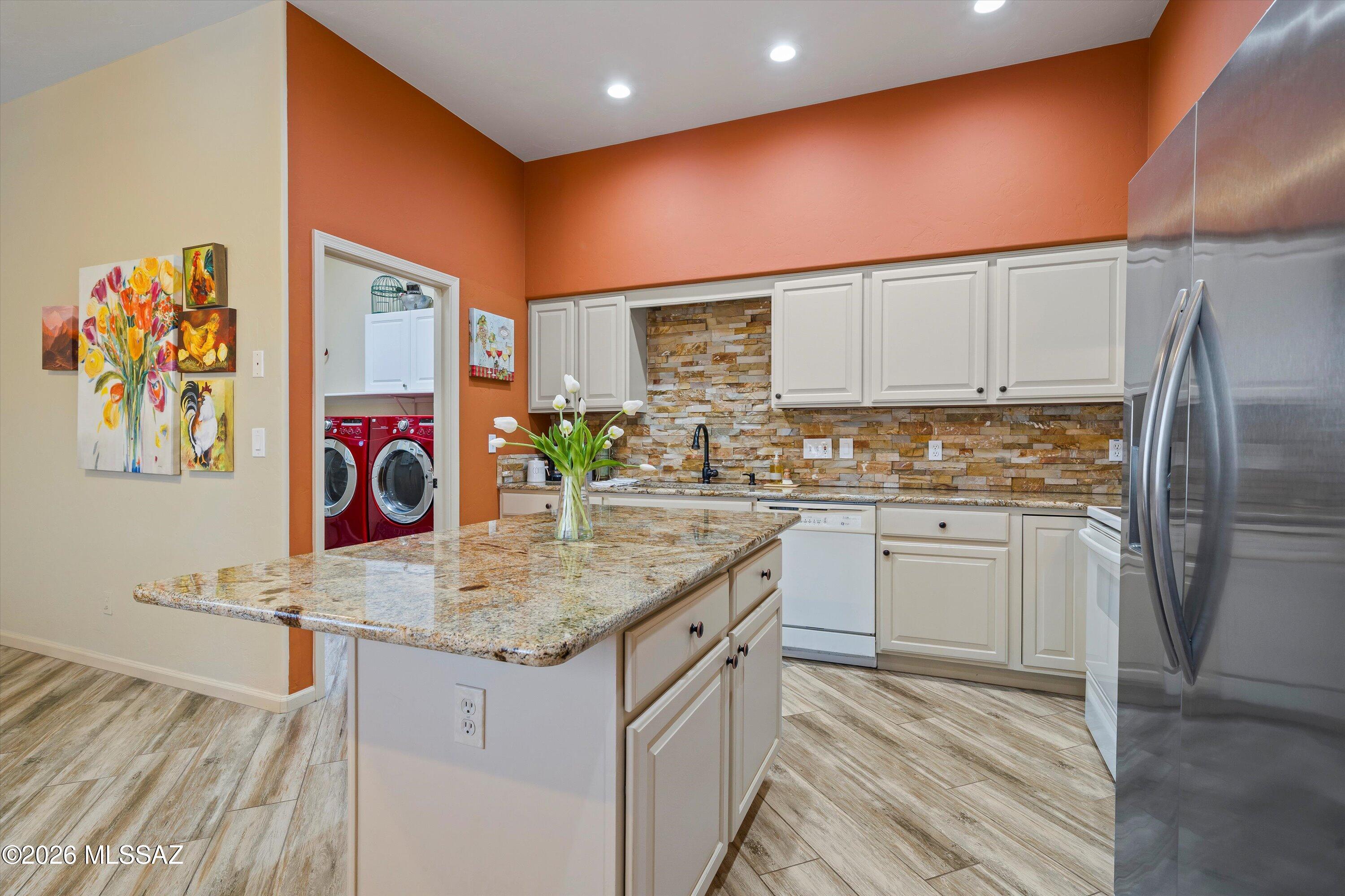 Carmel Pointe (1-104) - Residential