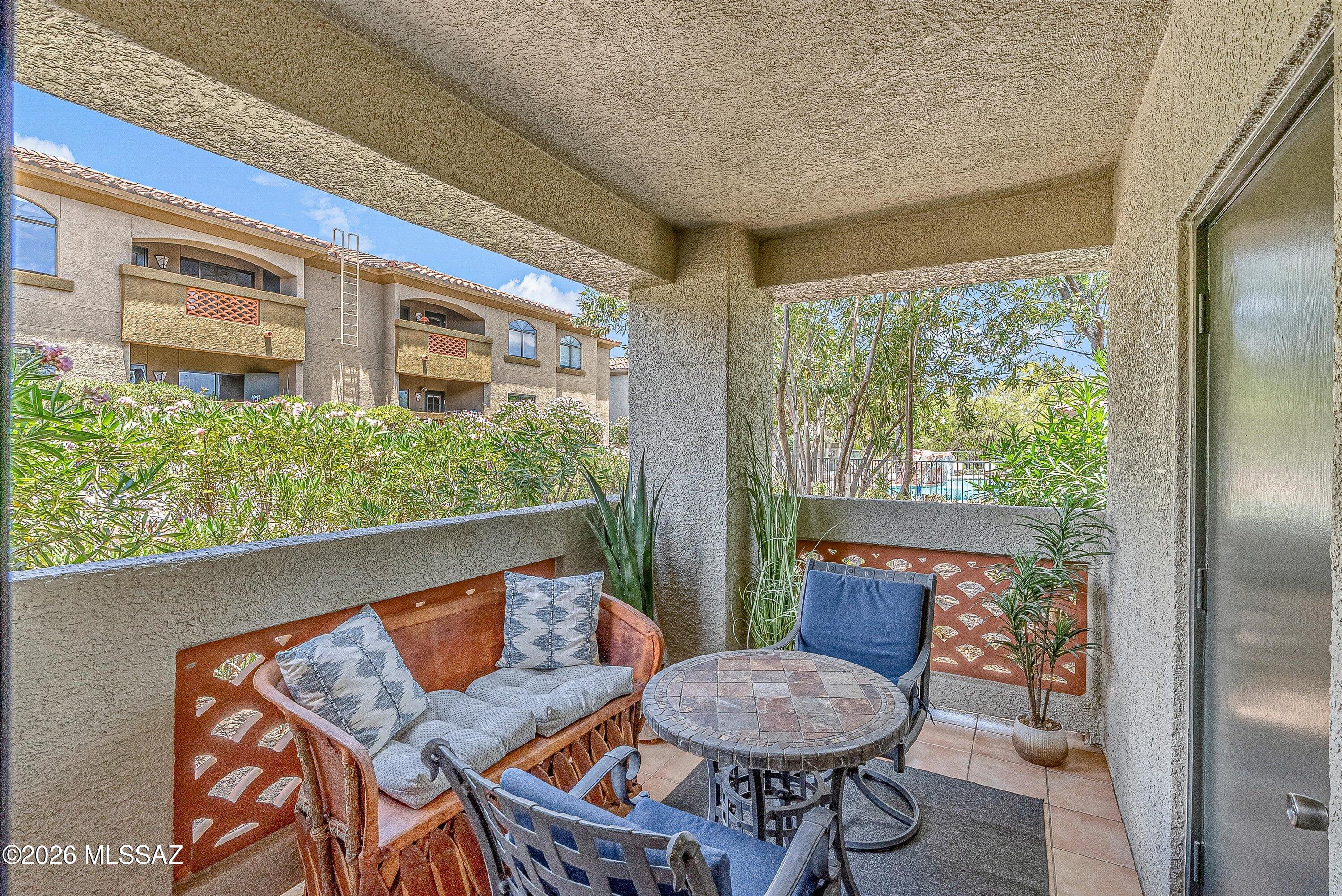 Veranda at Ventana Condominiums - Residential