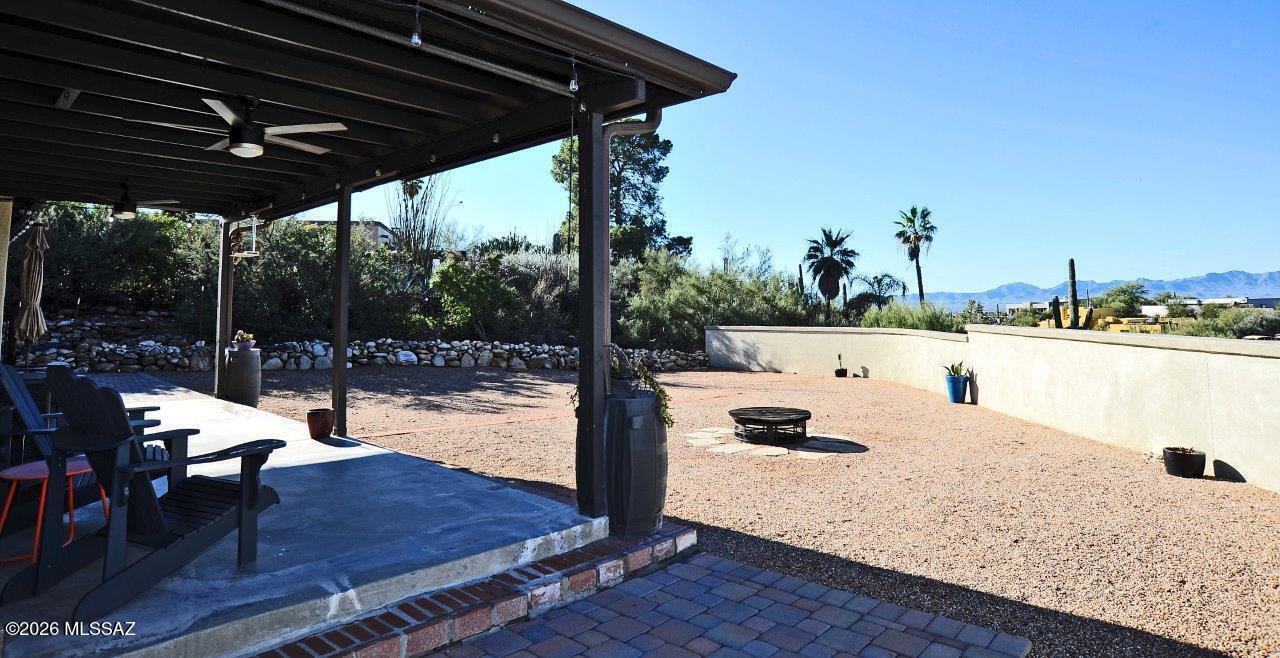 Las Brisas Estates NO. 2 (2, 5-15, 32 & 33) - Residential