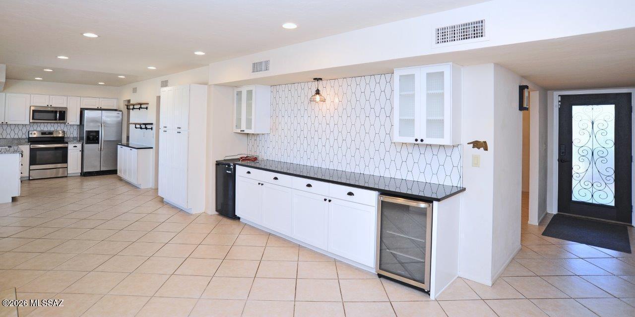 Las Brisas Estates NO. 2 (2, 5-15, 32 & 33) - Residential