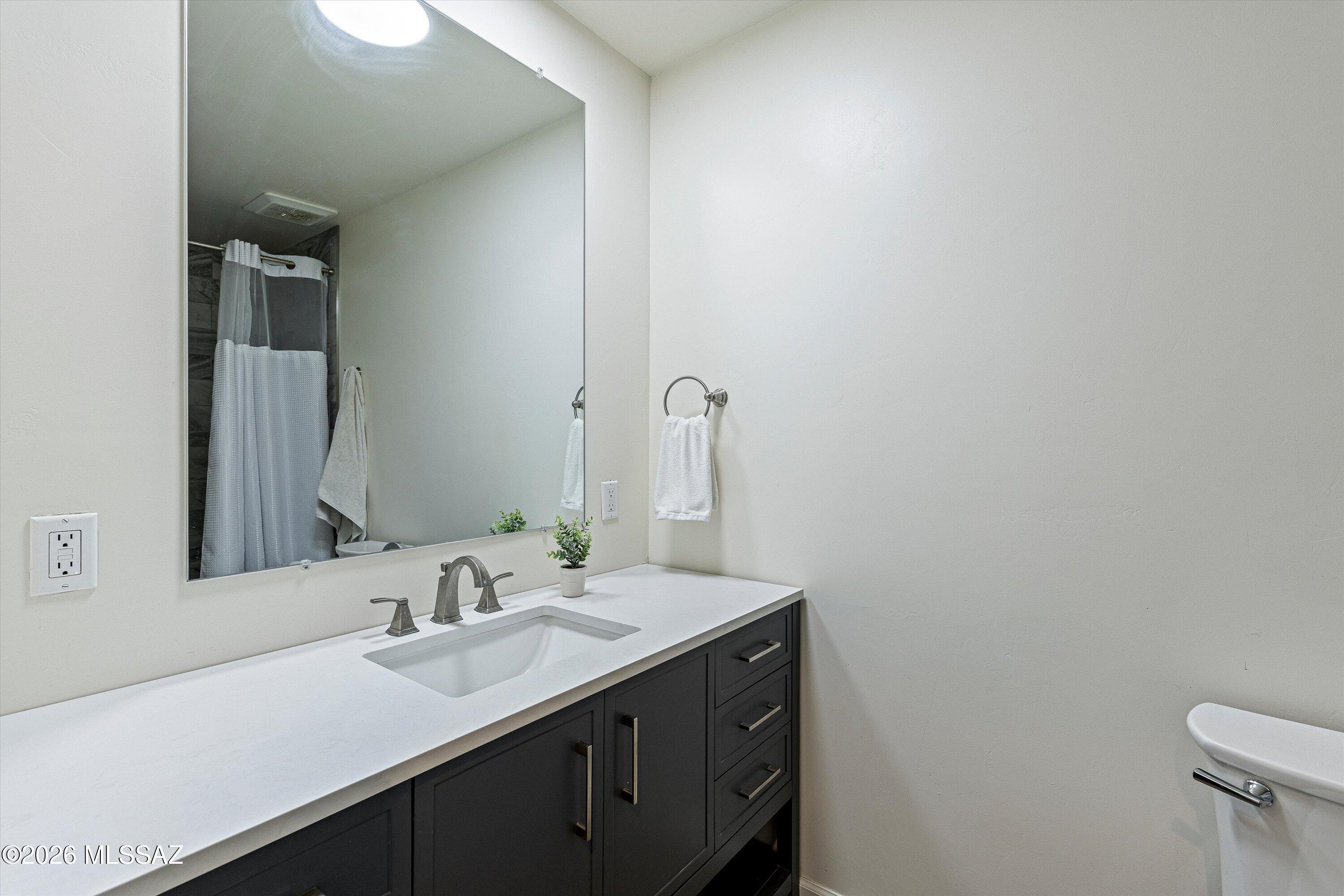 La Bella Vista (1-80) - Residential