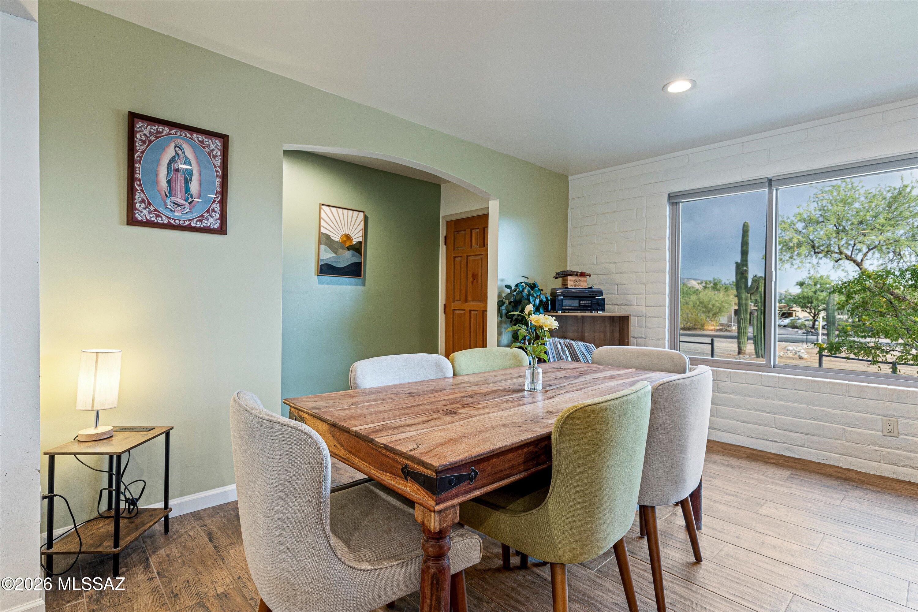 La Bella Vista (1-80) - Residential