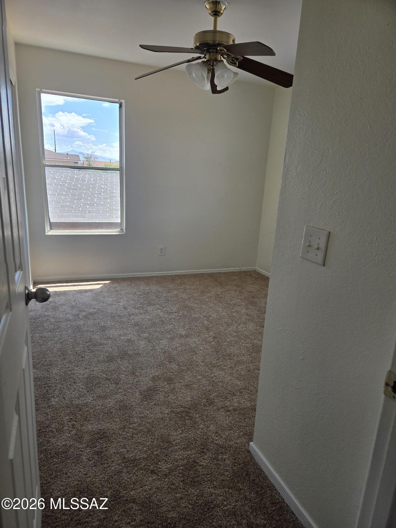 Tierra Vista Phase I (99-285,299-309,372-383) - Residential Lease