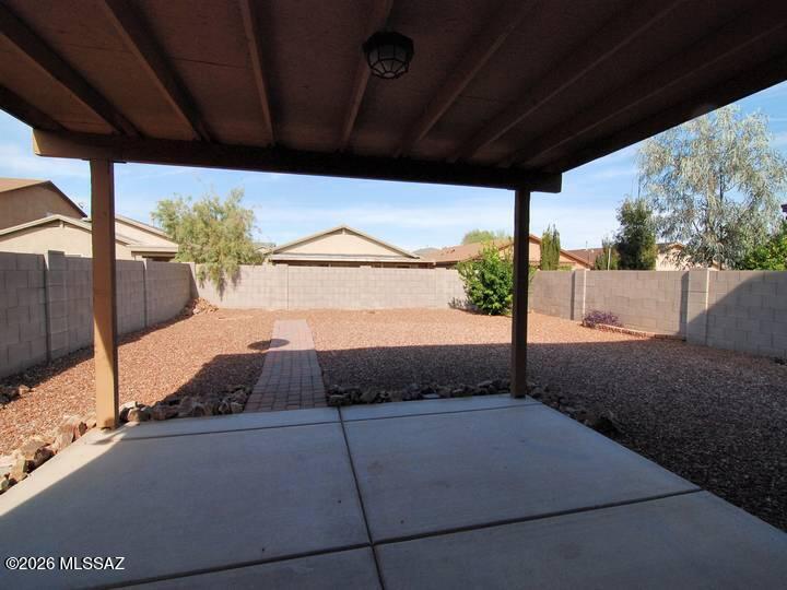 Tierra Vista Phase I (99-285,299-309,372-383) - Residential Lease