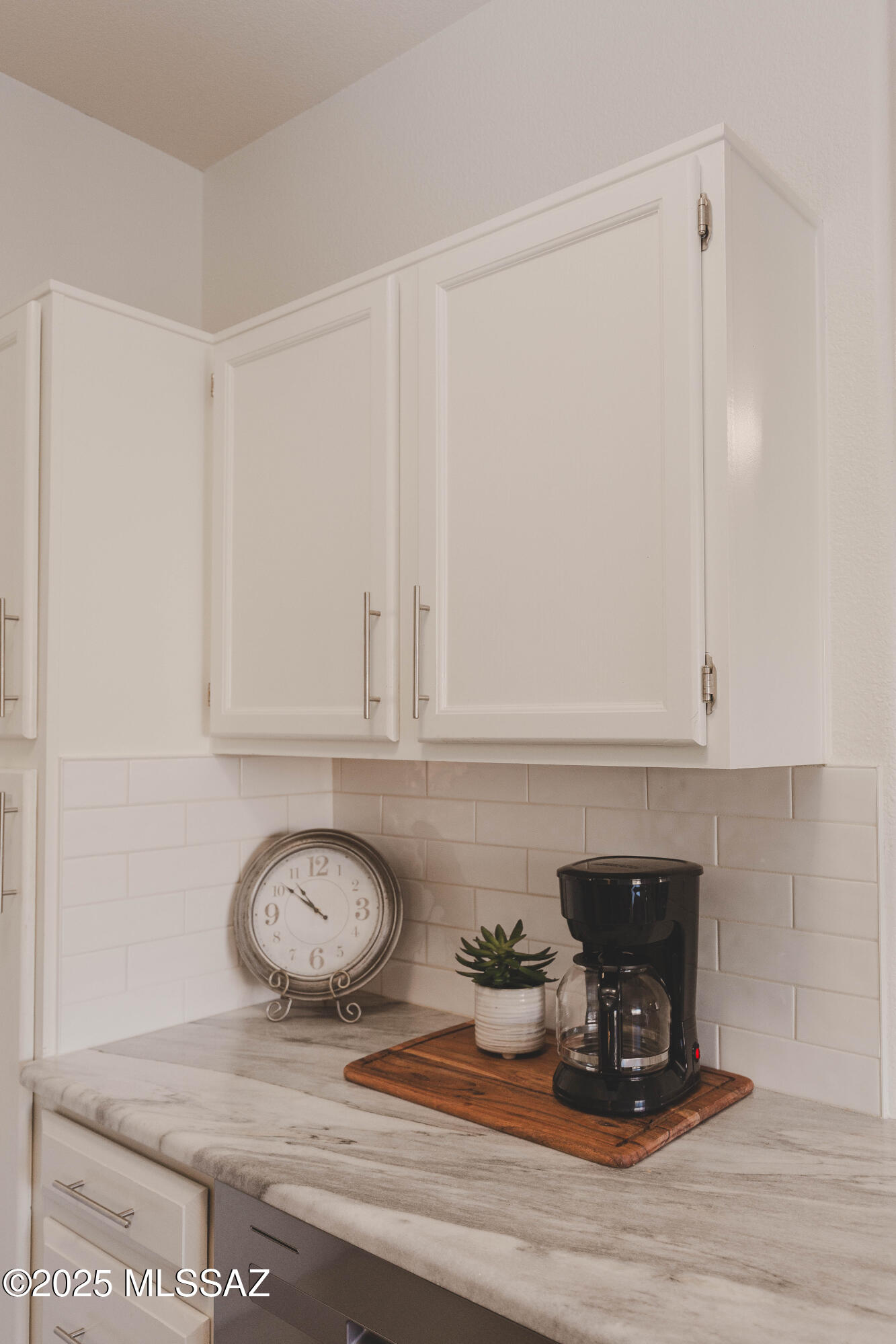Pinnacle Canyon Condominium - Residential