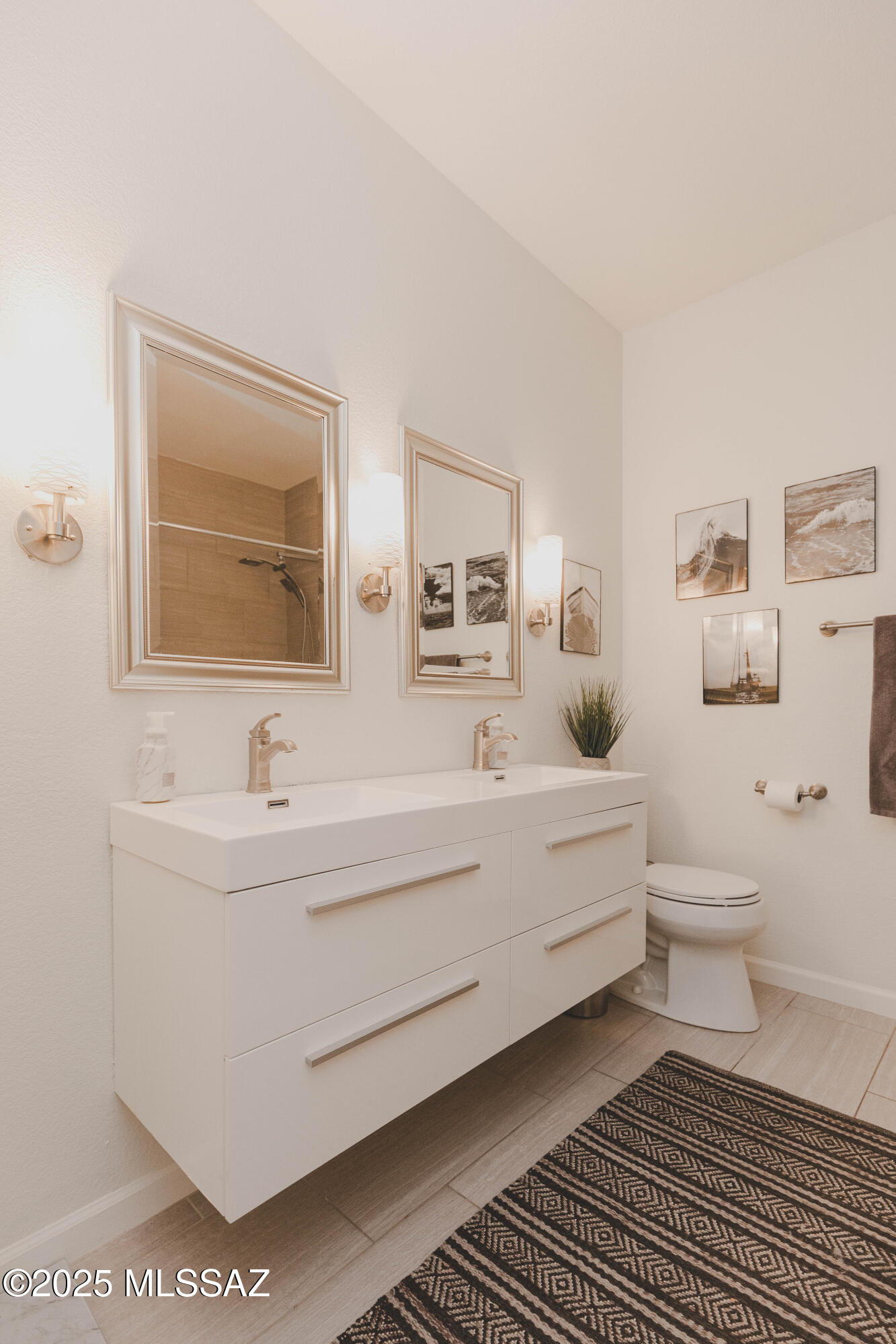 Pinnacle Canyon Condominium - Residential
