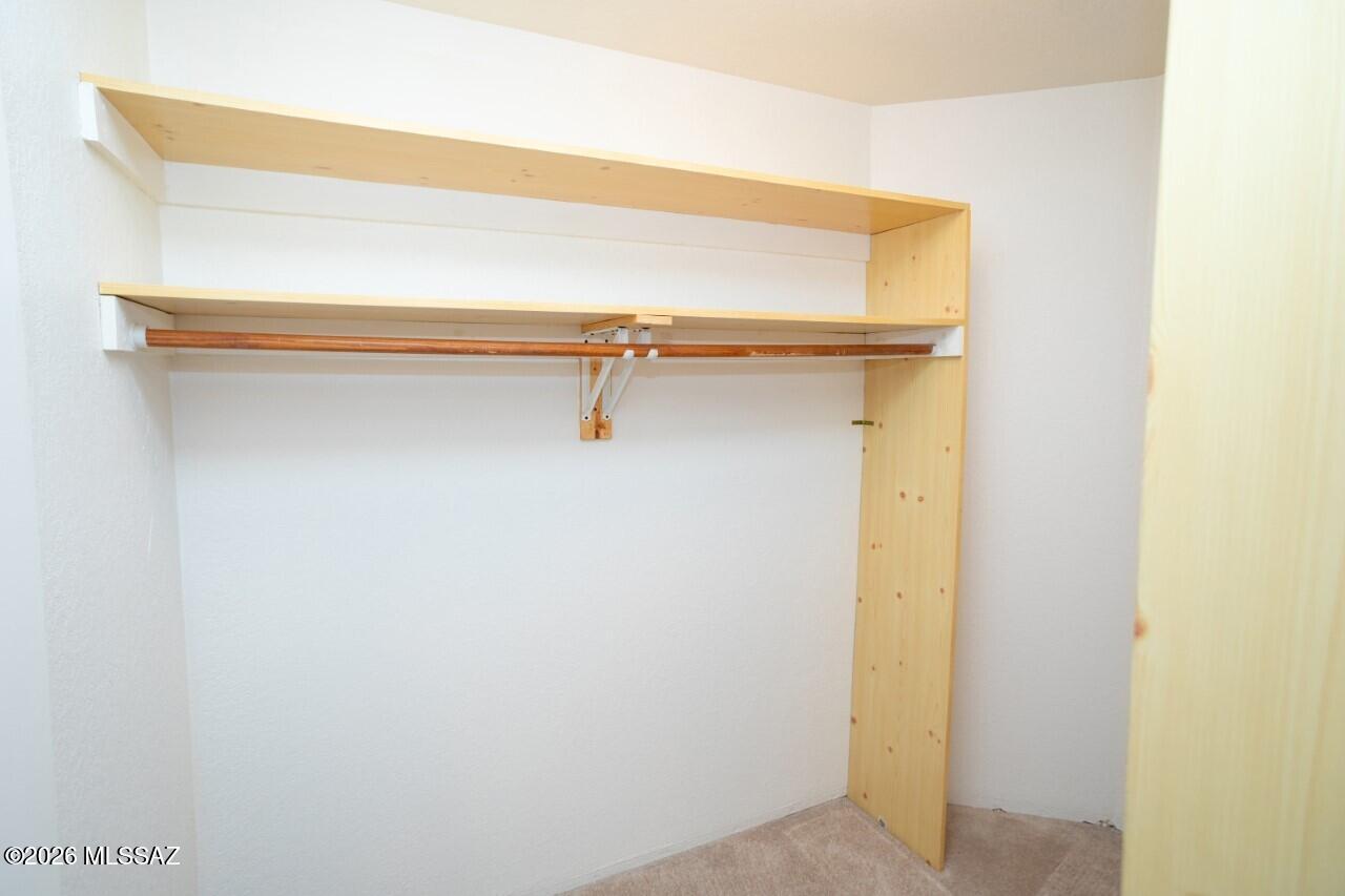 Country Club(1-221) - Residential
