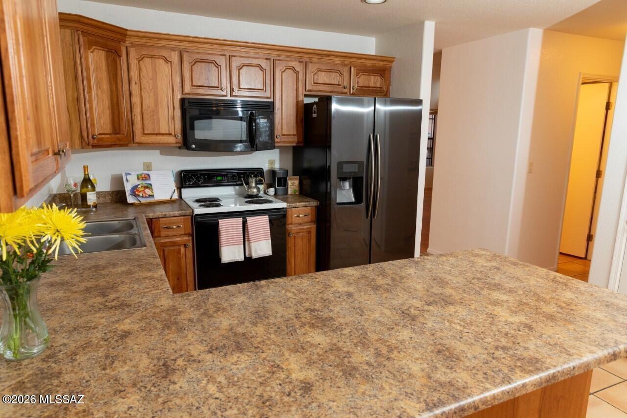 Country Club(1-221) - Residential