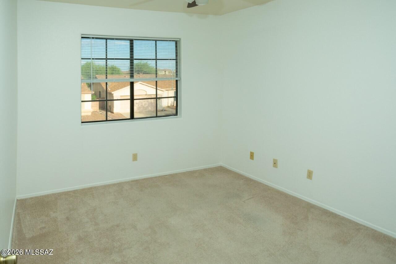 Country Club(1-221) - Residential