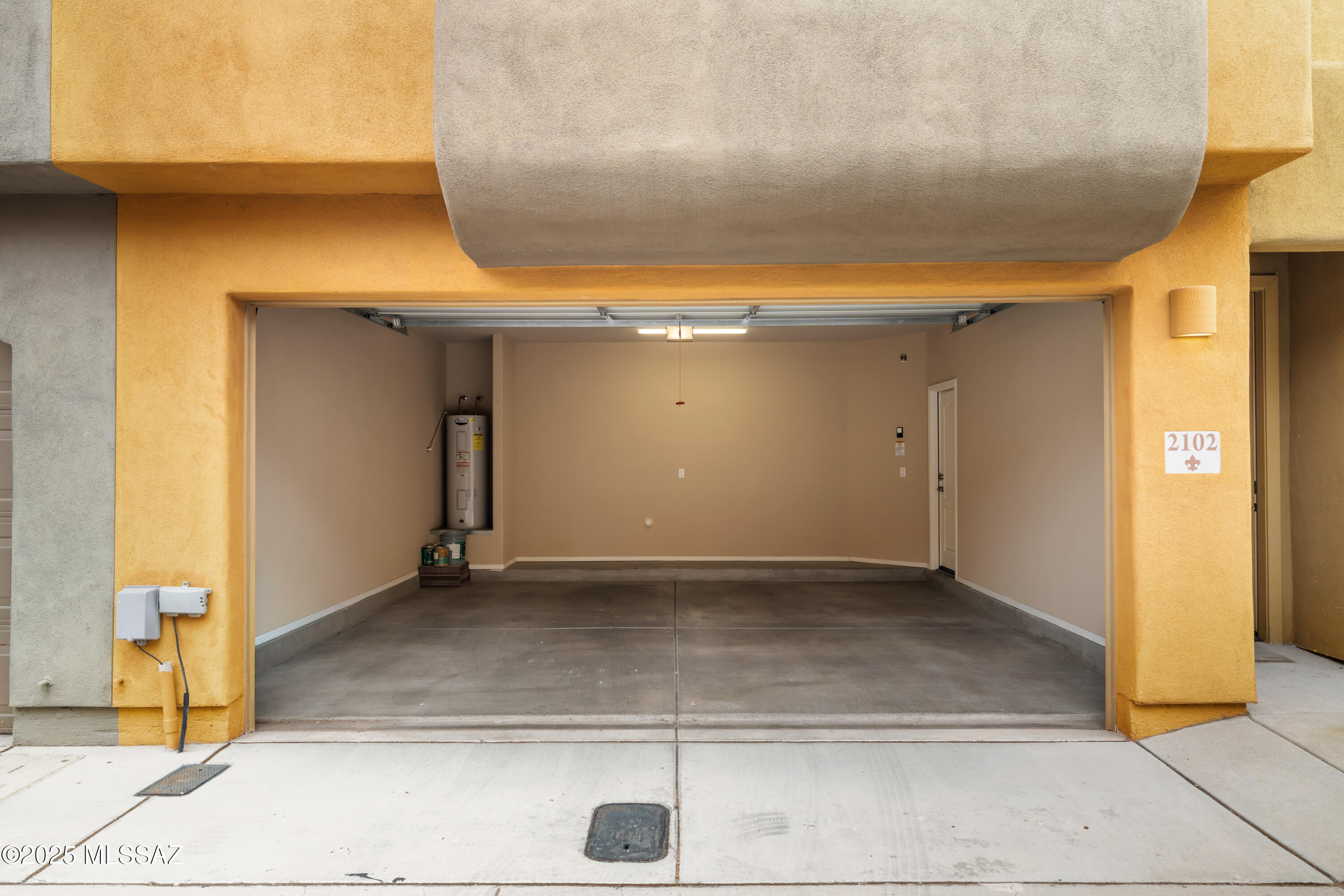 Third Street Promenade Condominium SQ20140240790 - Residential