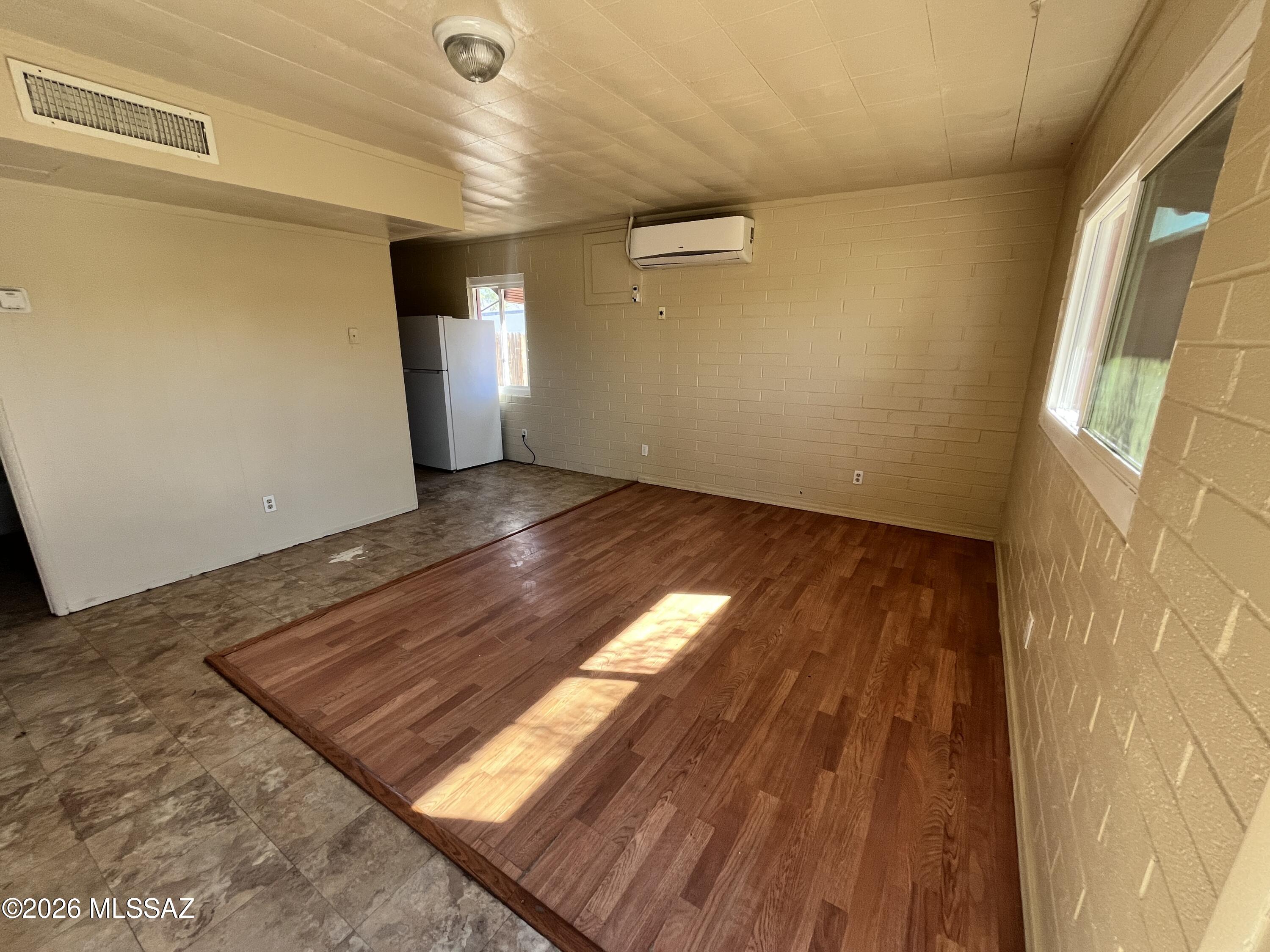 Coronado Heights - Residential Lease