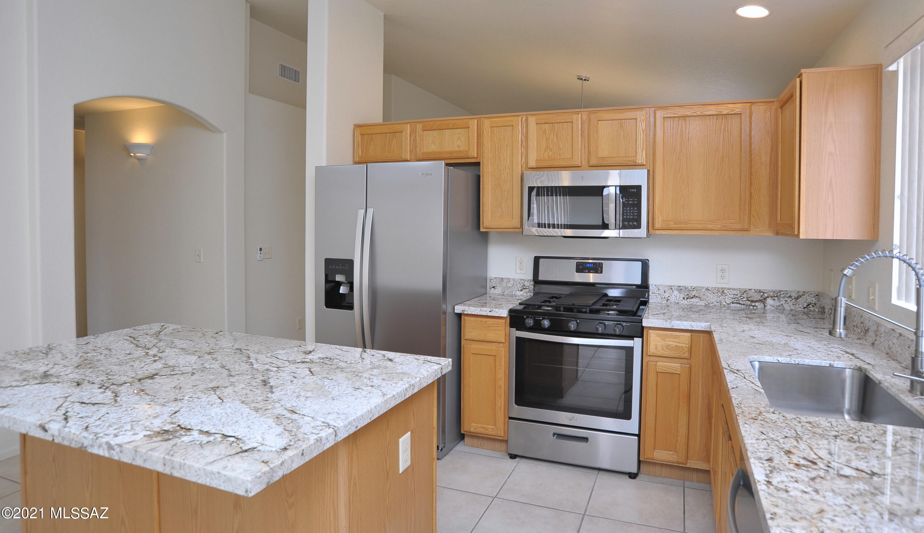 Mona Lisa Heights - Residential Lease