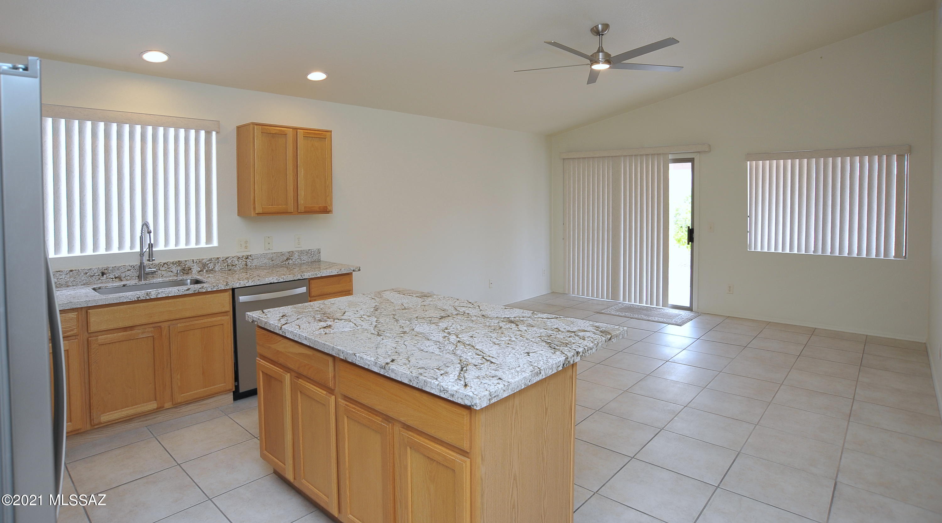 Mona Lisa Heights - Residential Lease