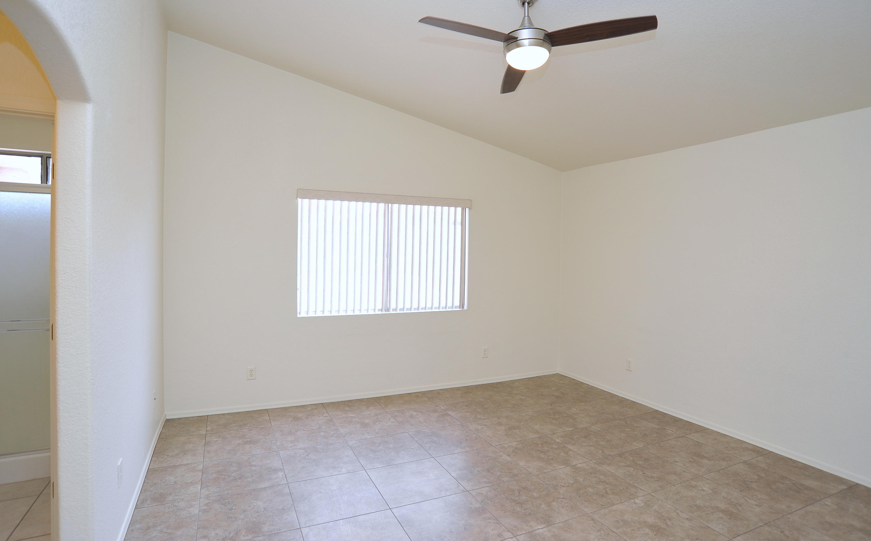 Mona Lisa Heights - Residential Lease