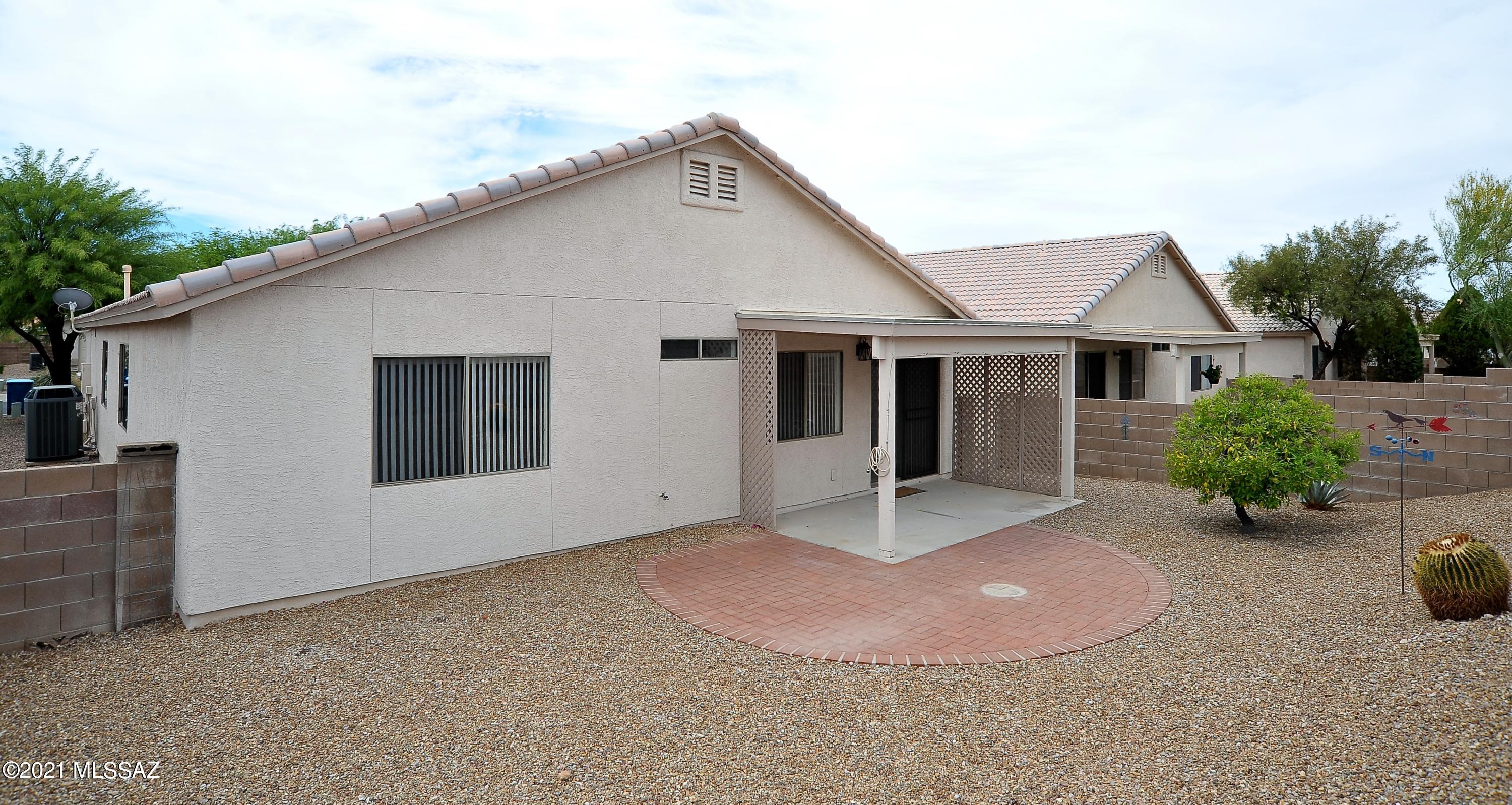 Mona Lisa Heights - Residential Lease