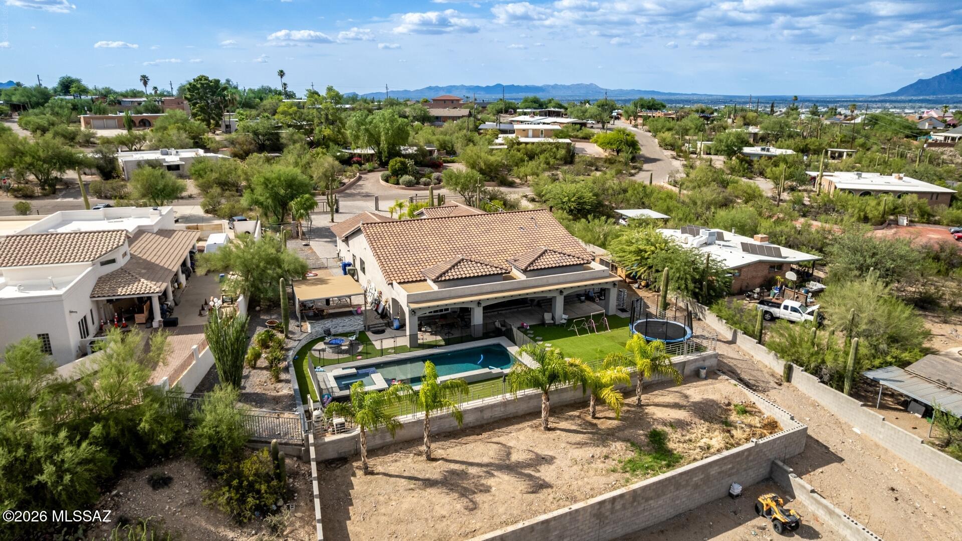 Miraflores Estates - Residential