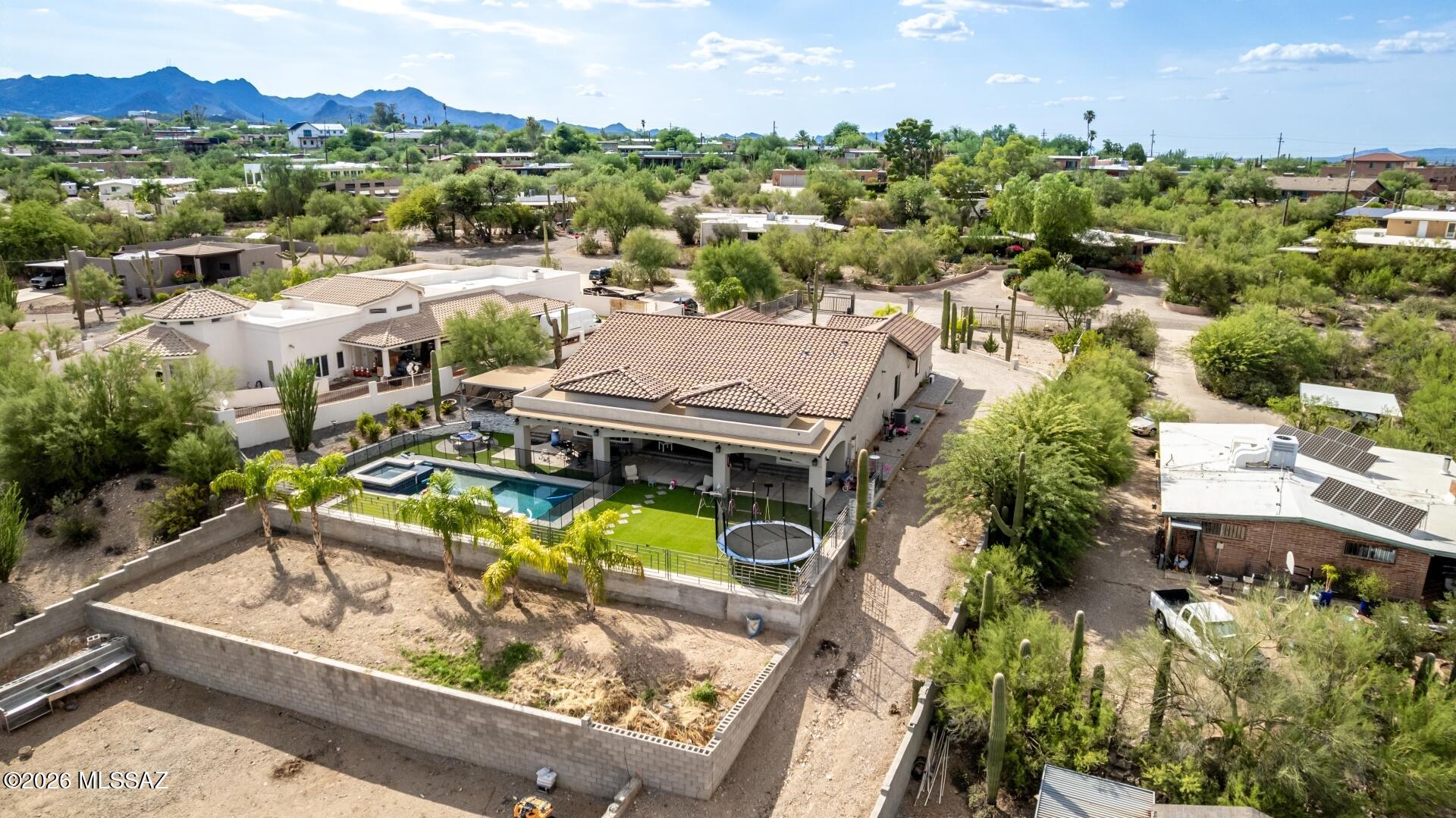 Miraflores Estates - Residential