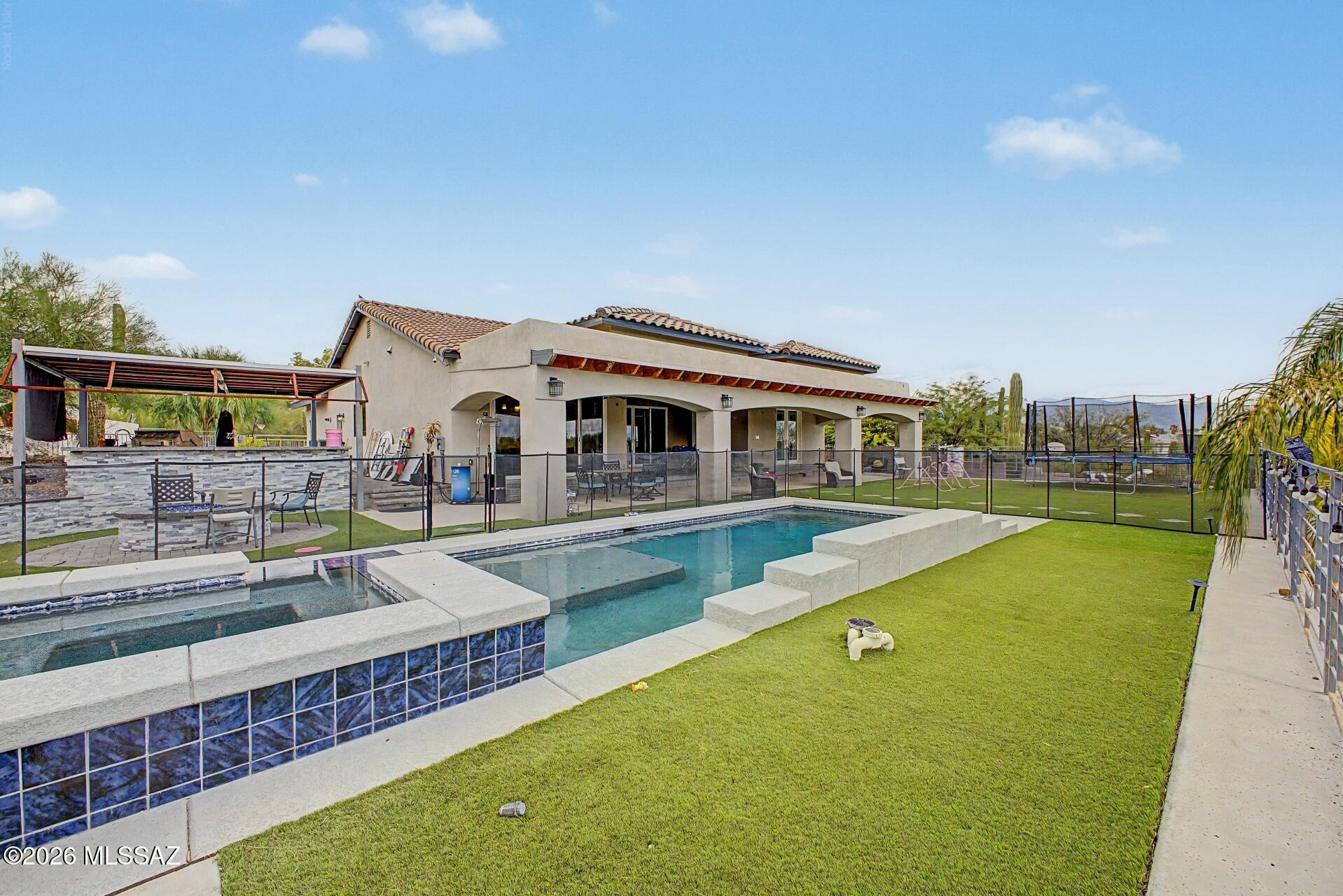 Miraflores Estates - Residential