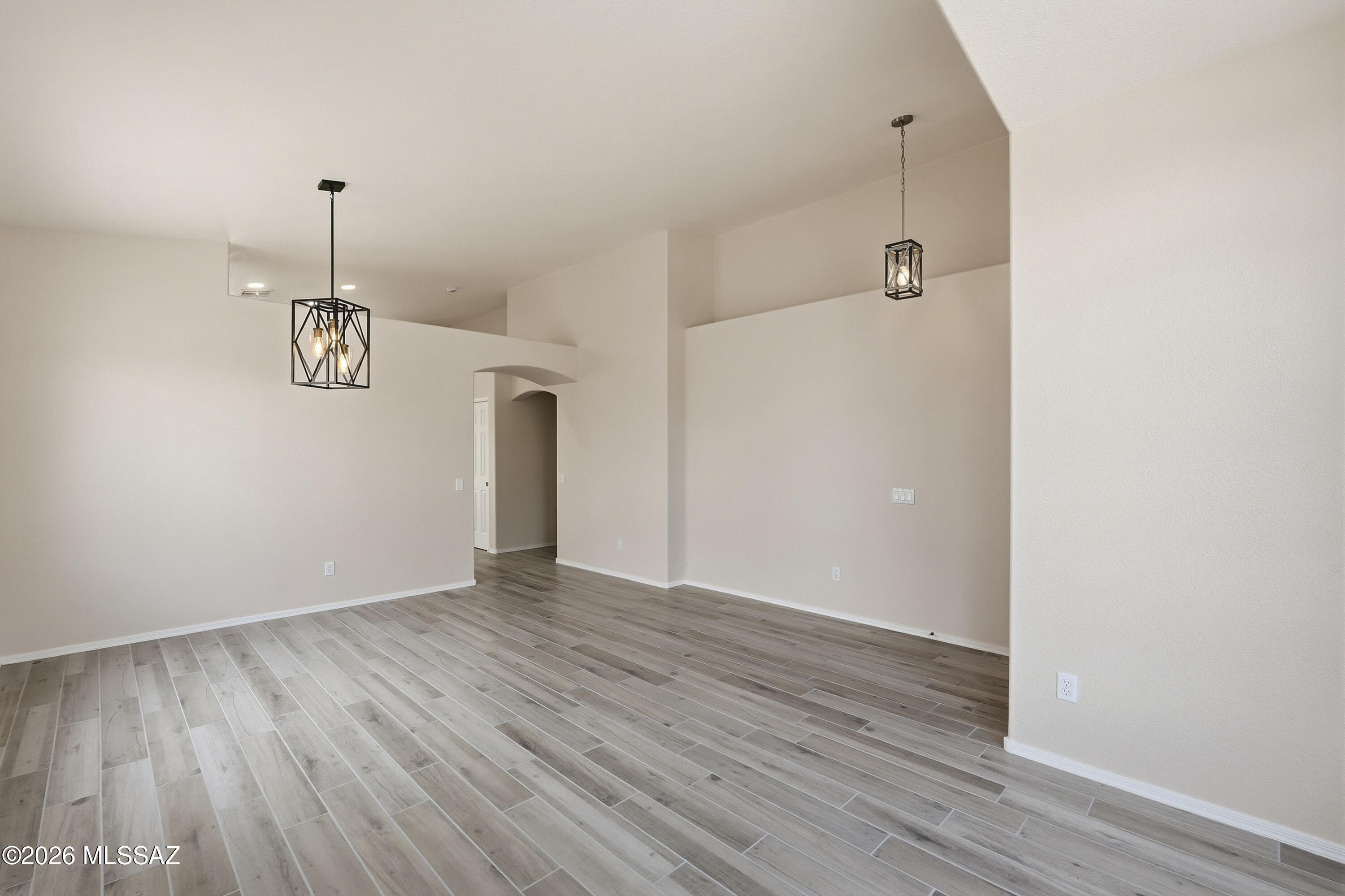 Encanto Canyon (1-85) - Residential